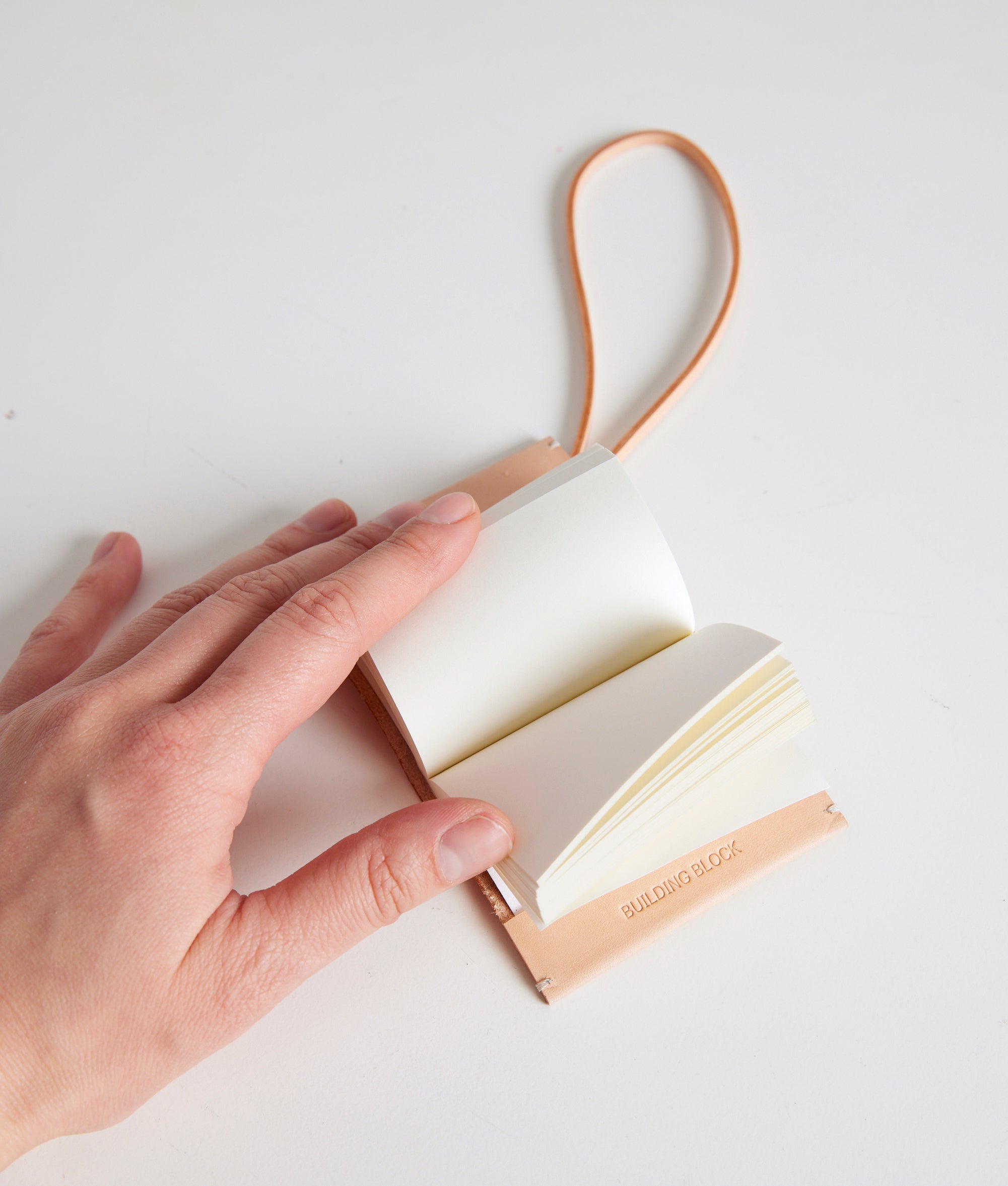 LITTLE NOTEBOOK - Veg Tan