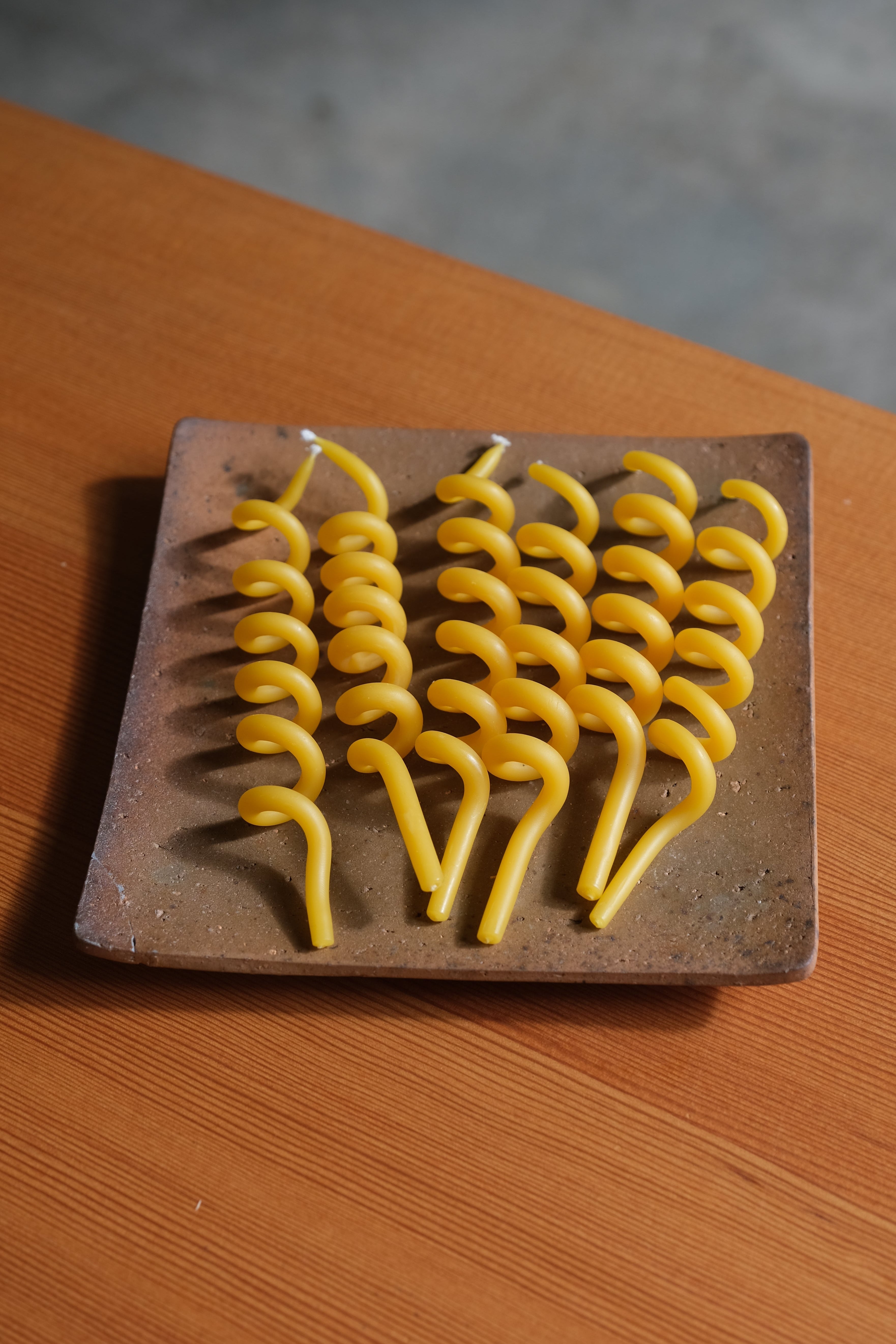 SPIRAL BIRTHDAY CANDLE