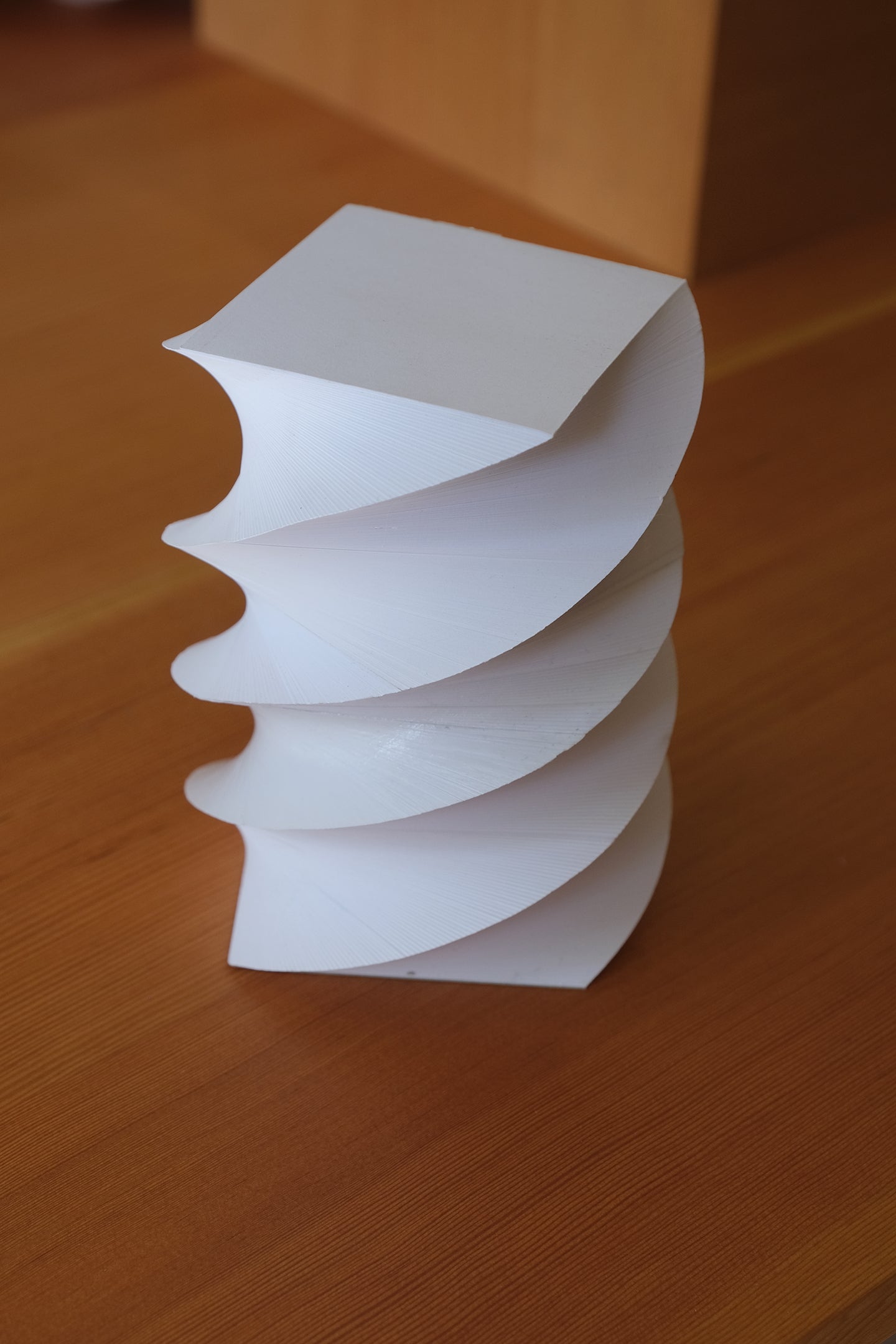 TALL SPIRAL PAD - White