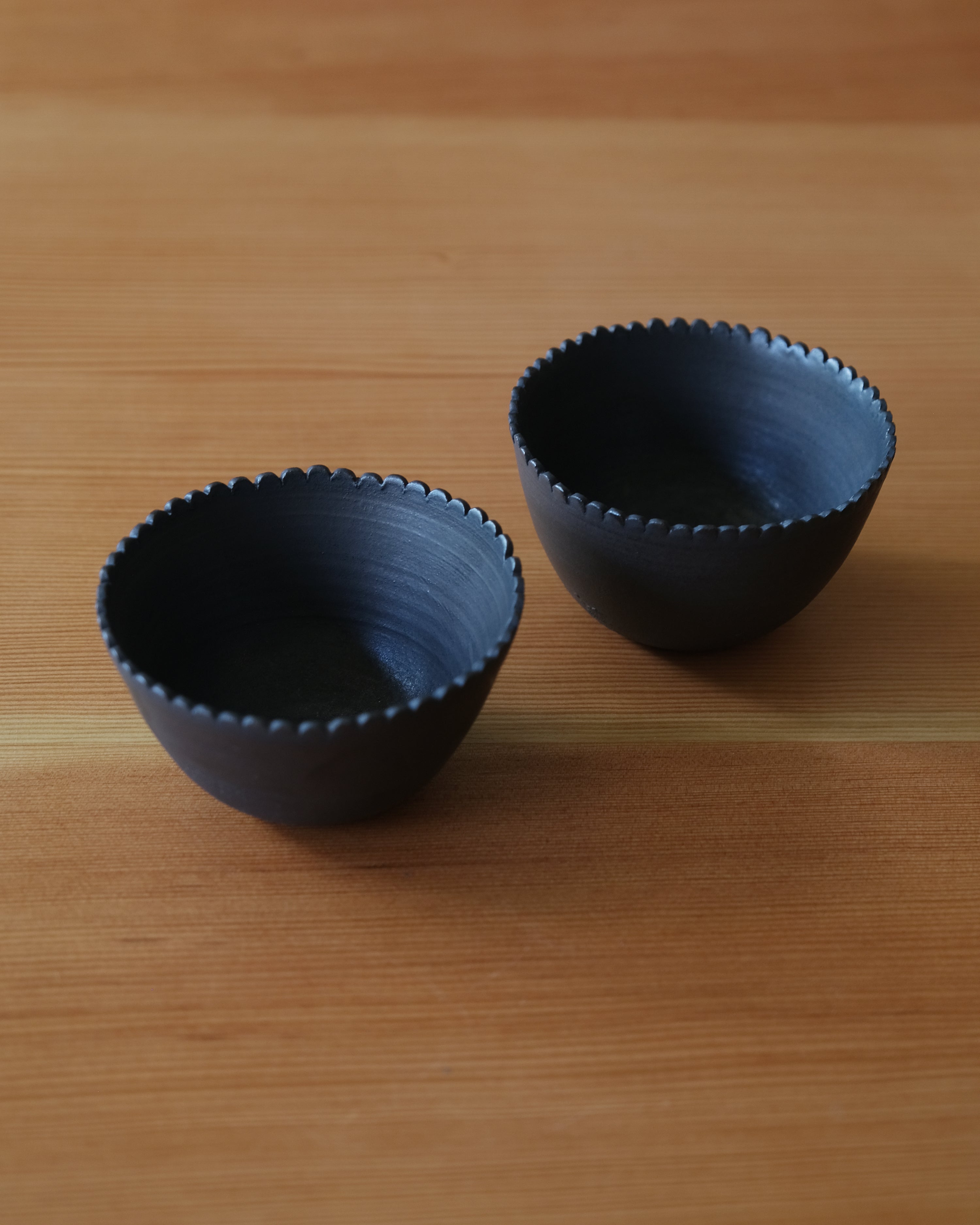 SCALLOPED TALL BOWL