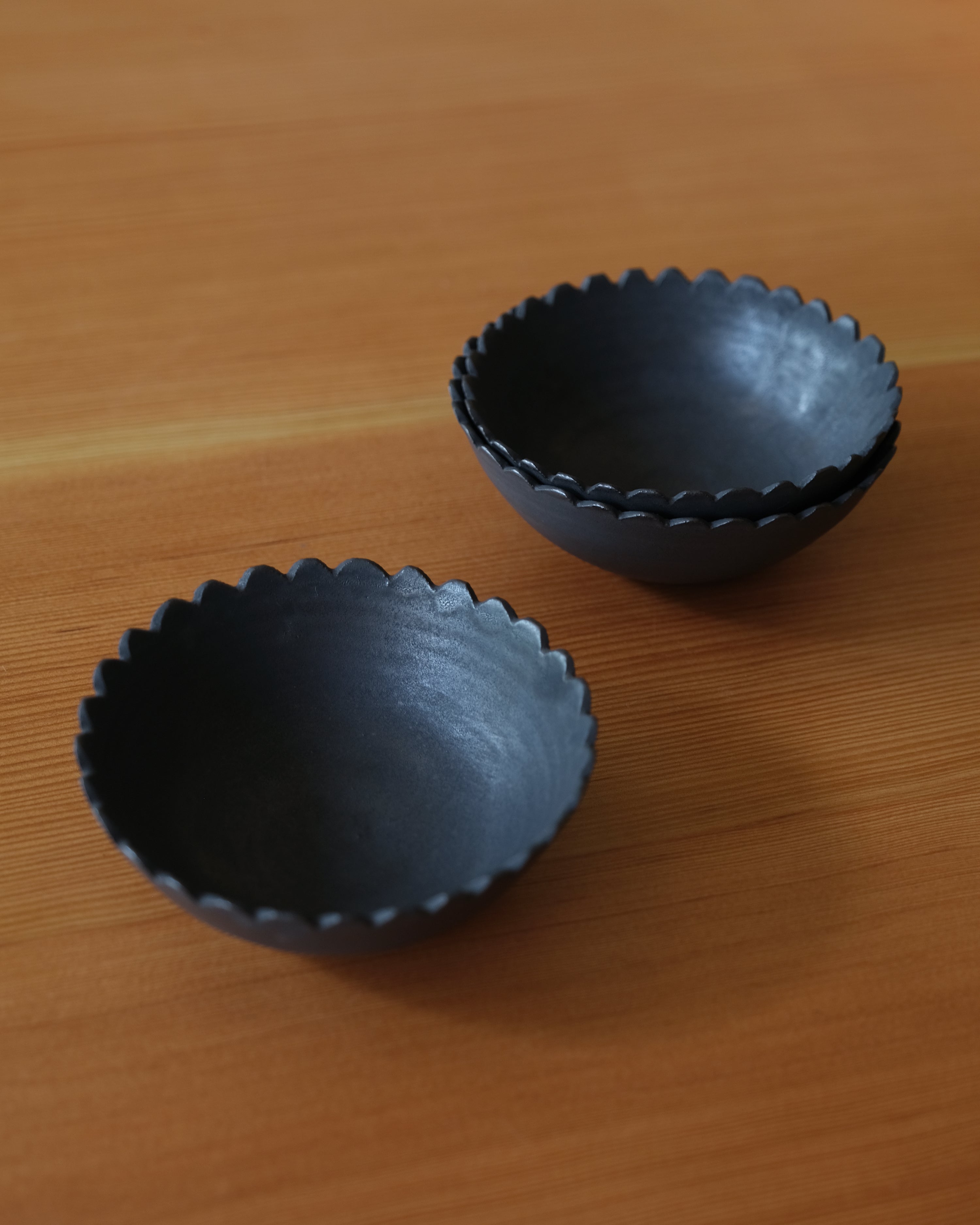 SCALLOPED BOWL