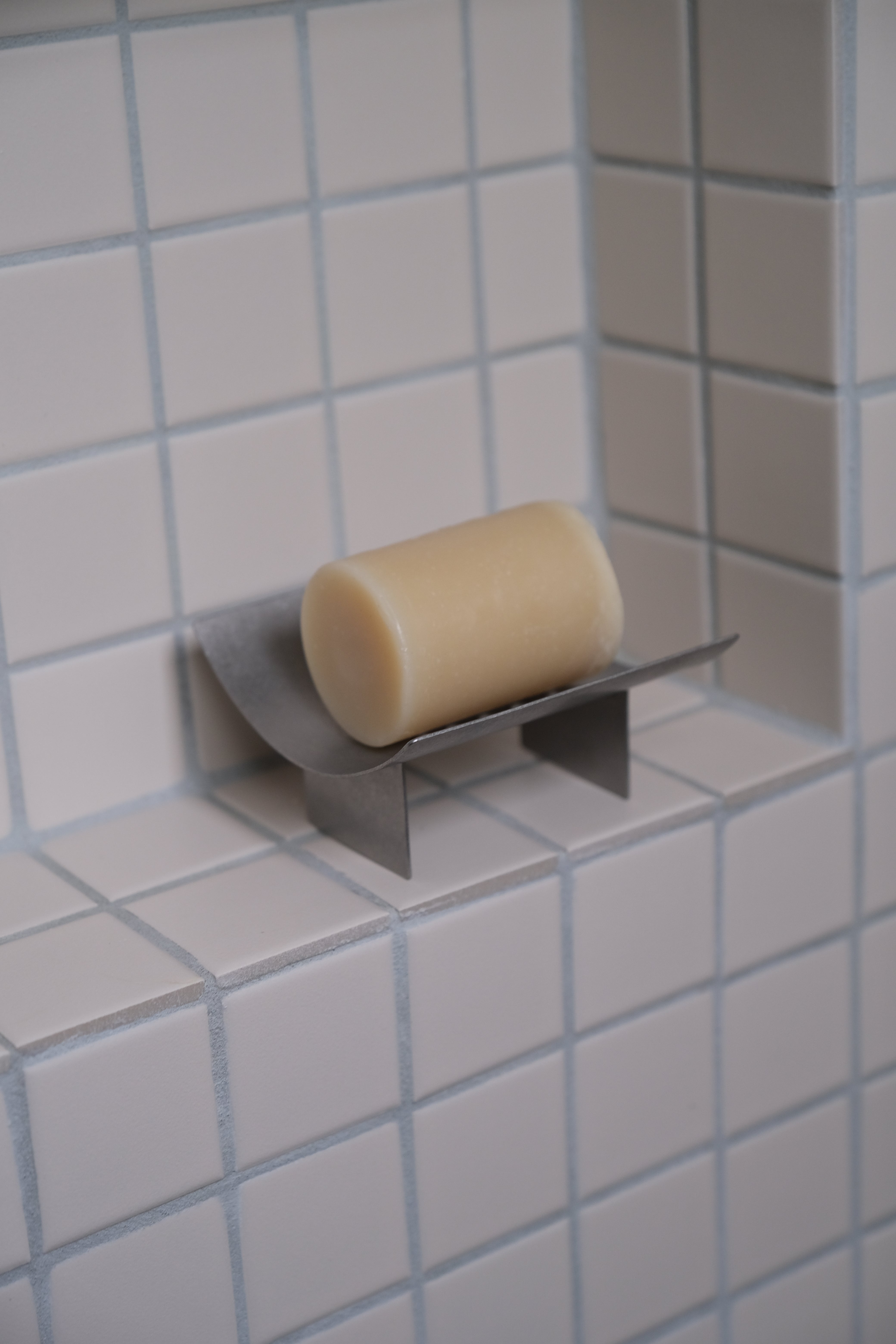 CRESCENT SOAP DISH