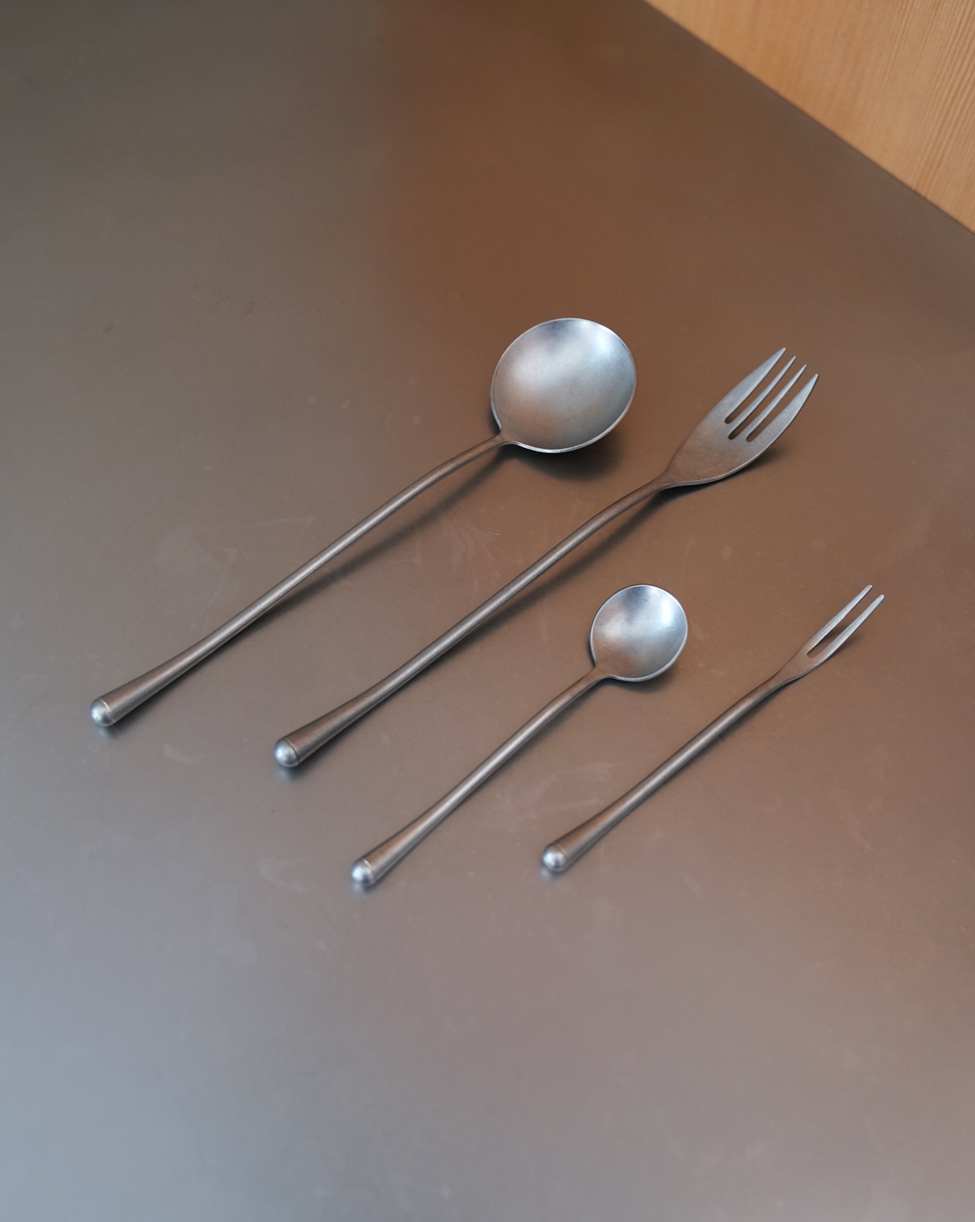 LARGE WAVY FORK
