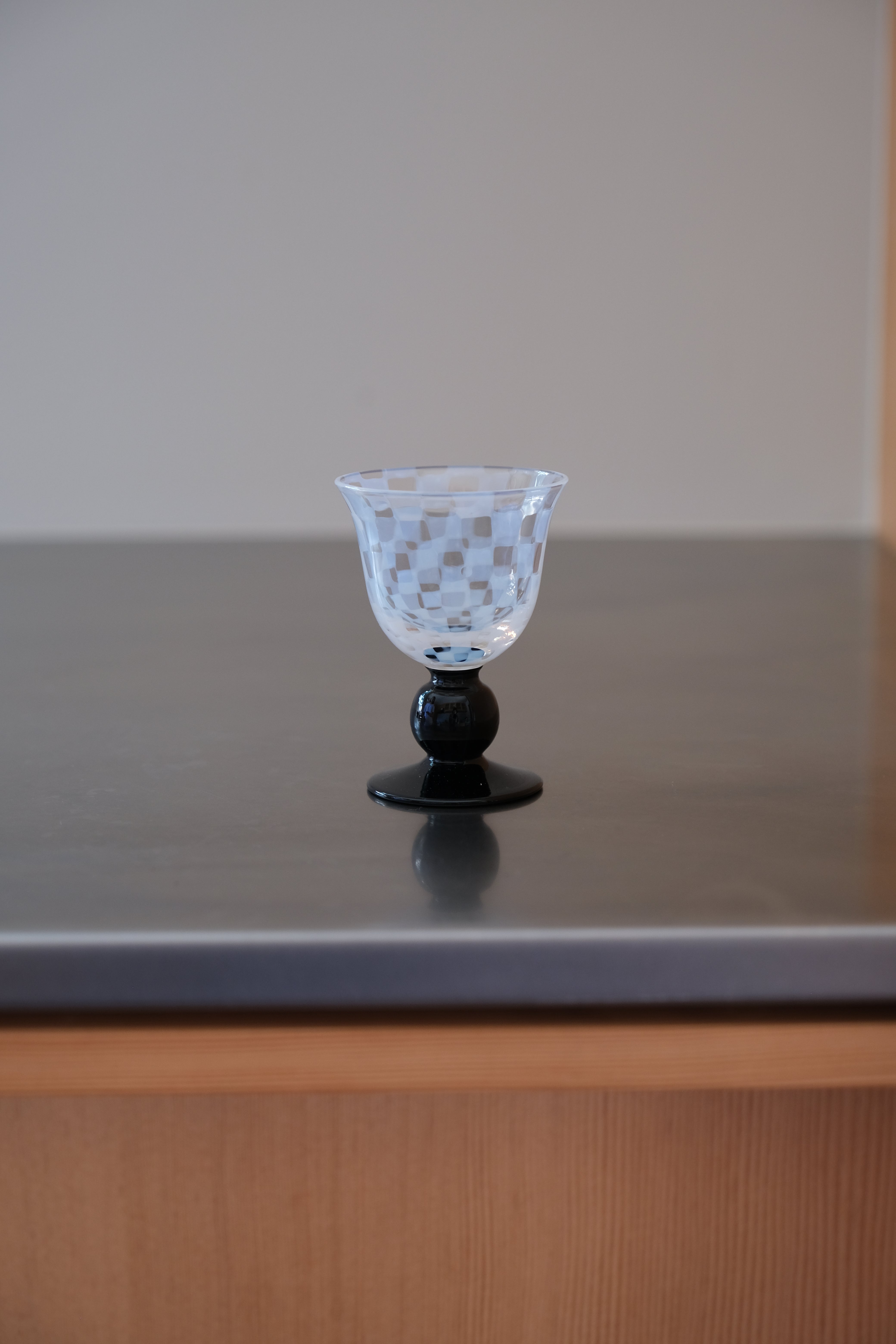 CHECKERED SHORT STEMMED GLASS
