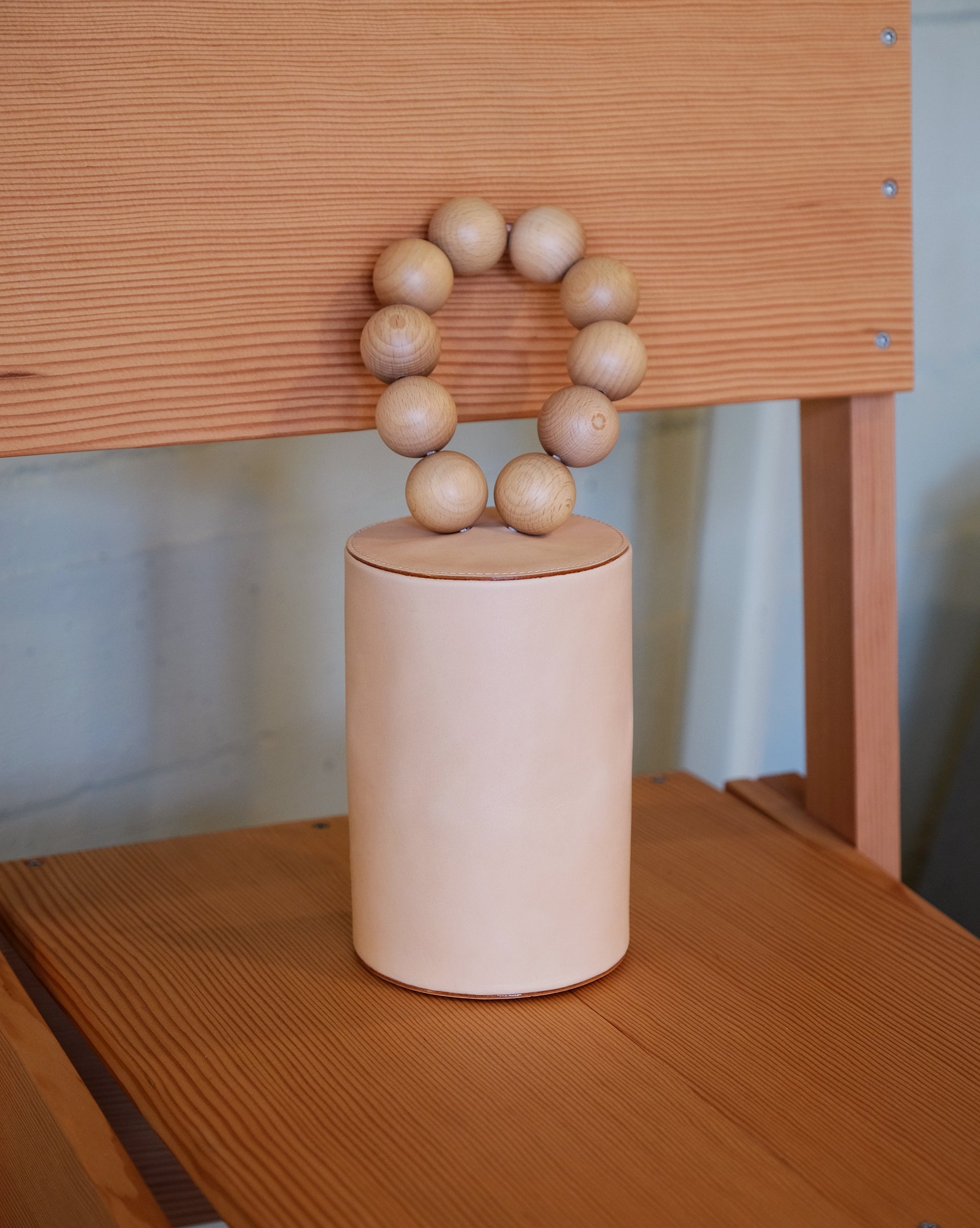 WOOD BALL WRISTLET