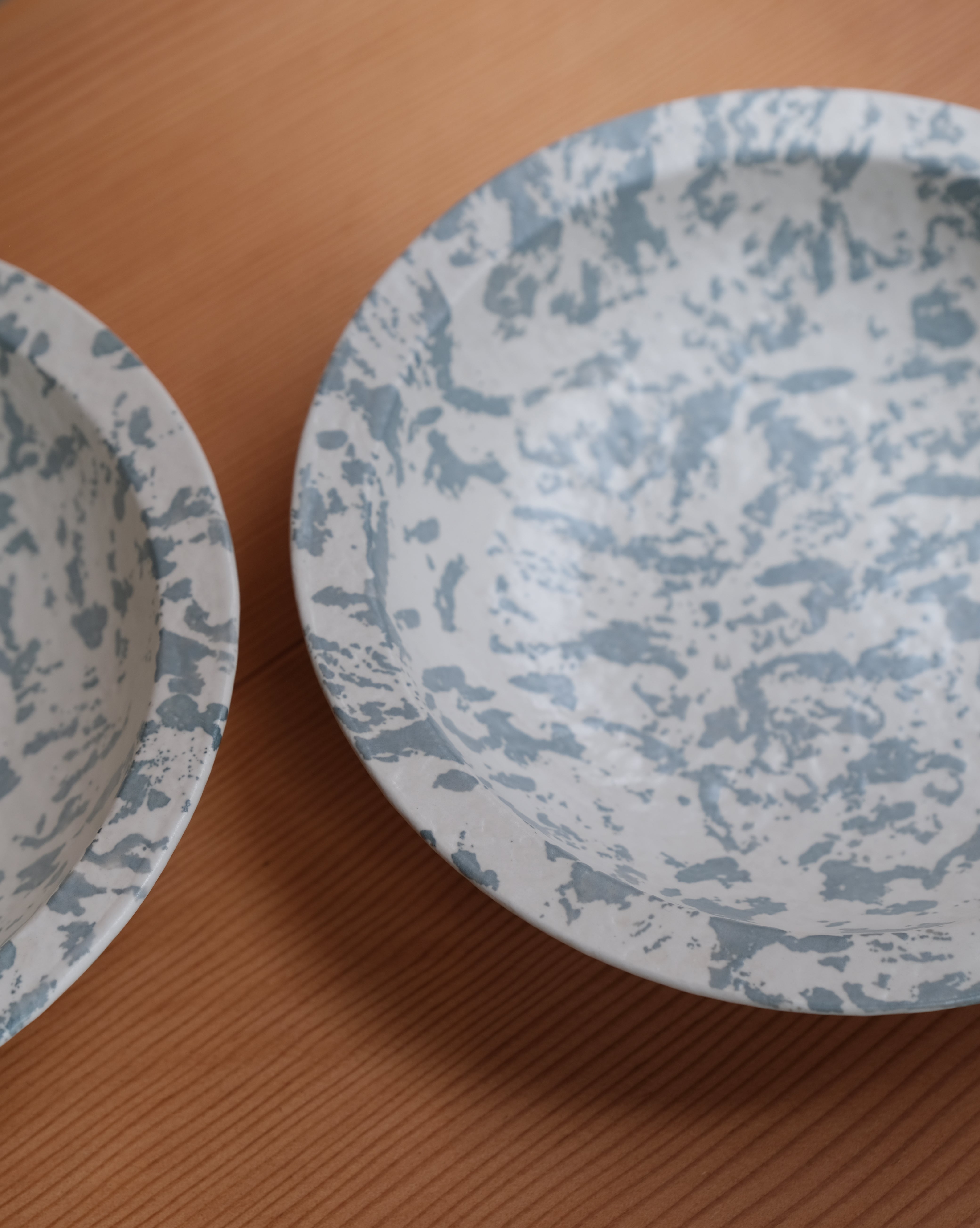 GREY MANDALA RIM BOWL