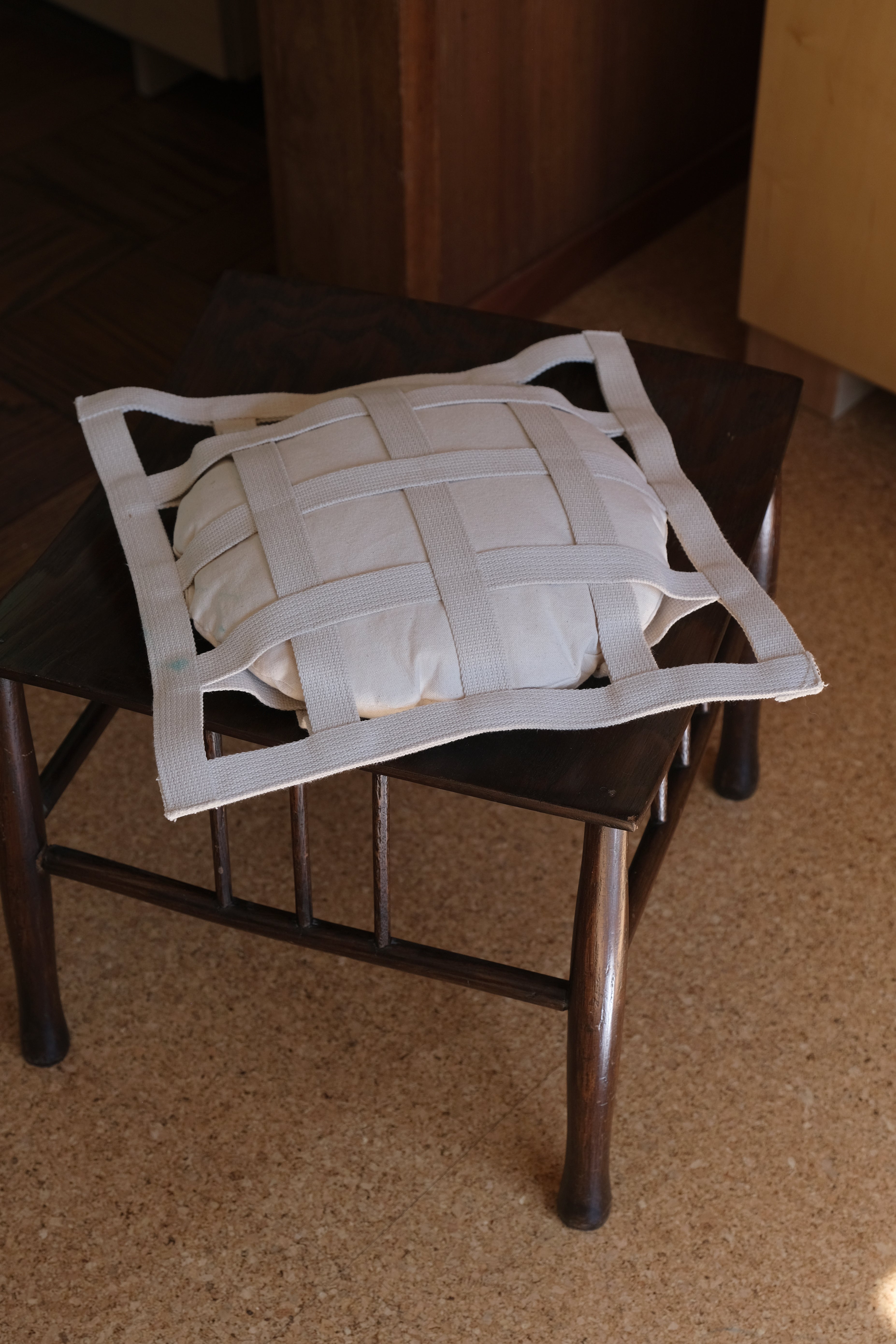 SQUARE PILLOW