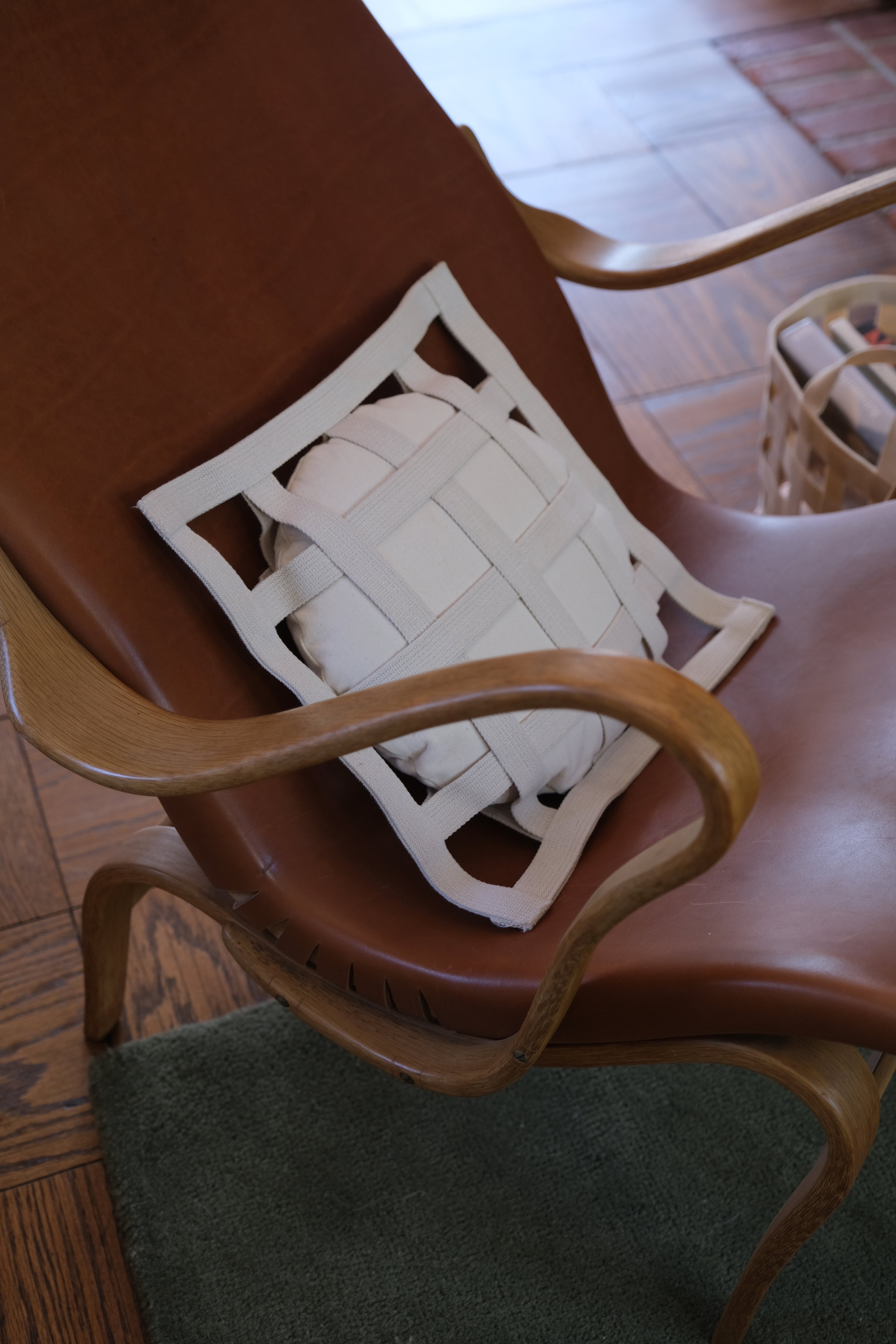 SQUARE PILLOW