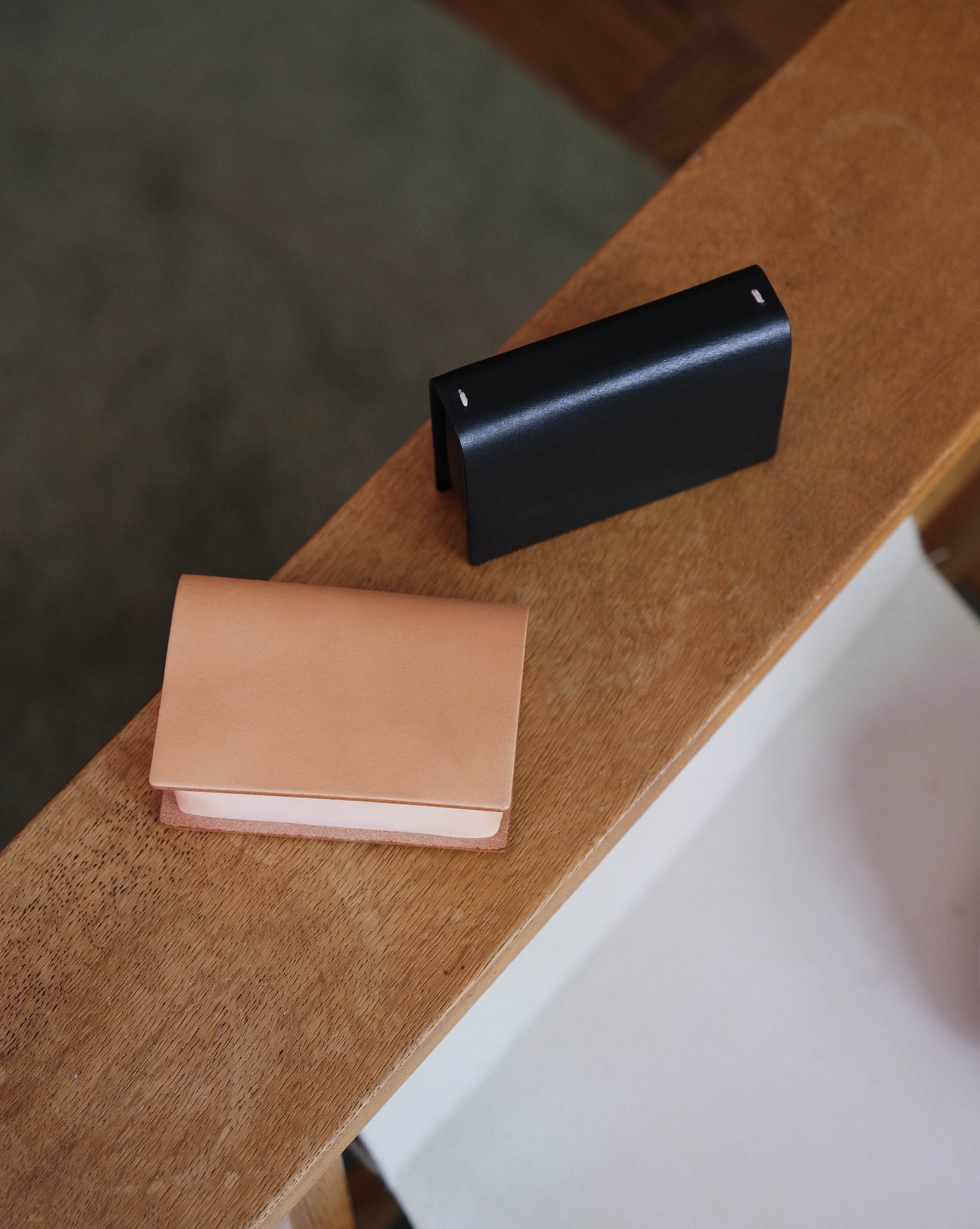 CARD BOX - Black