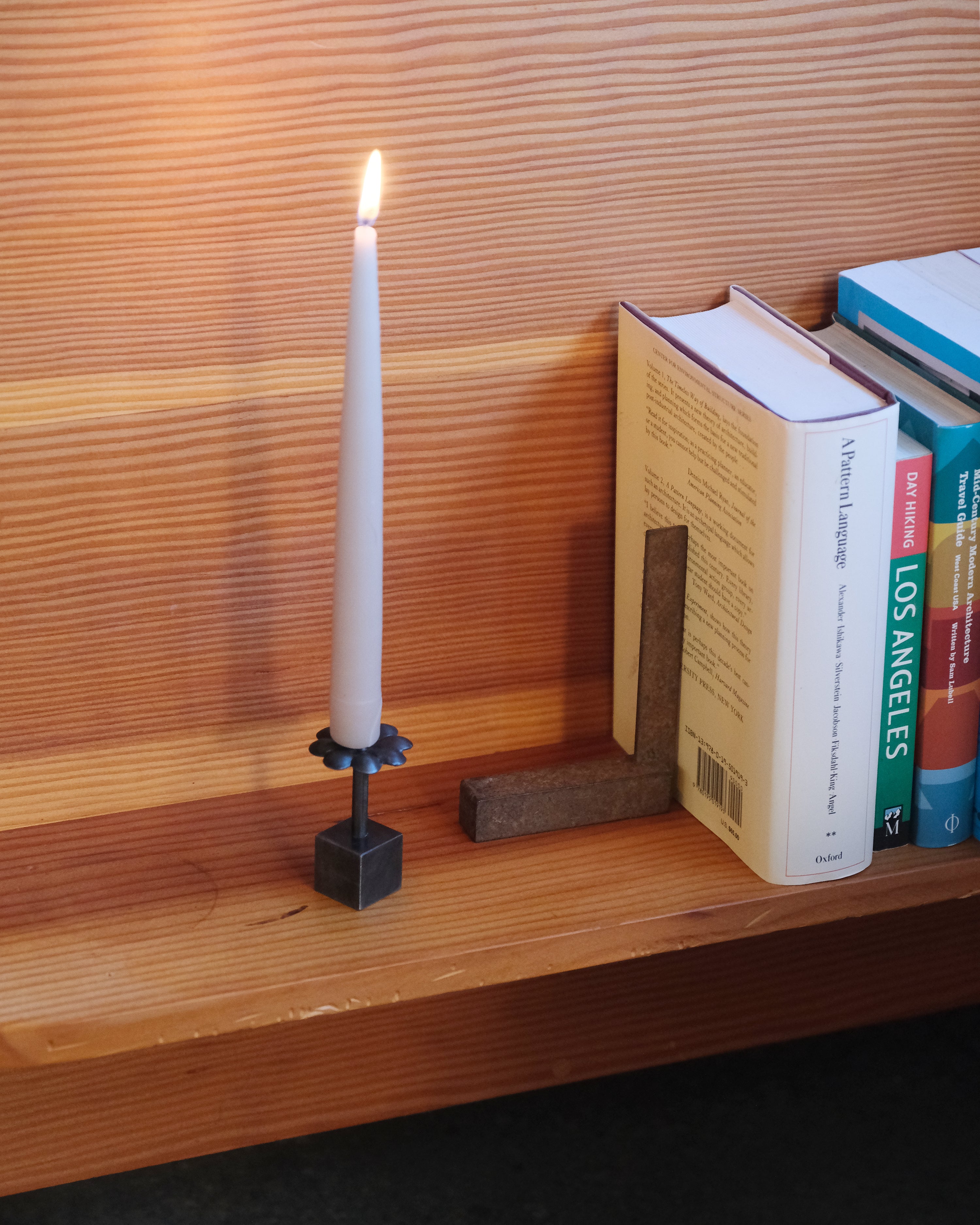 DAISY BLOCK CANDLE HOLDER - C