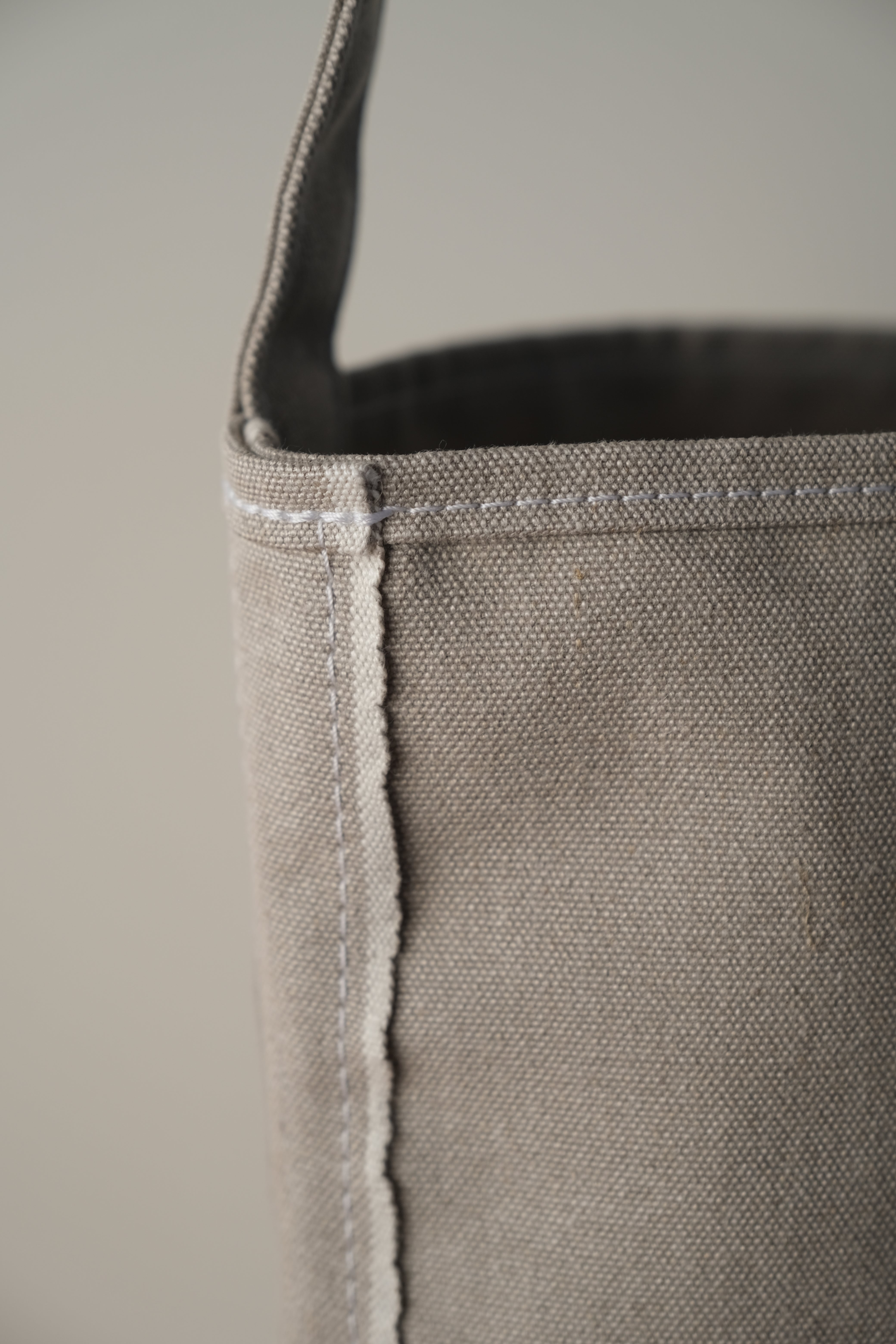 SMALL BAGUETTE TOTE - Natural