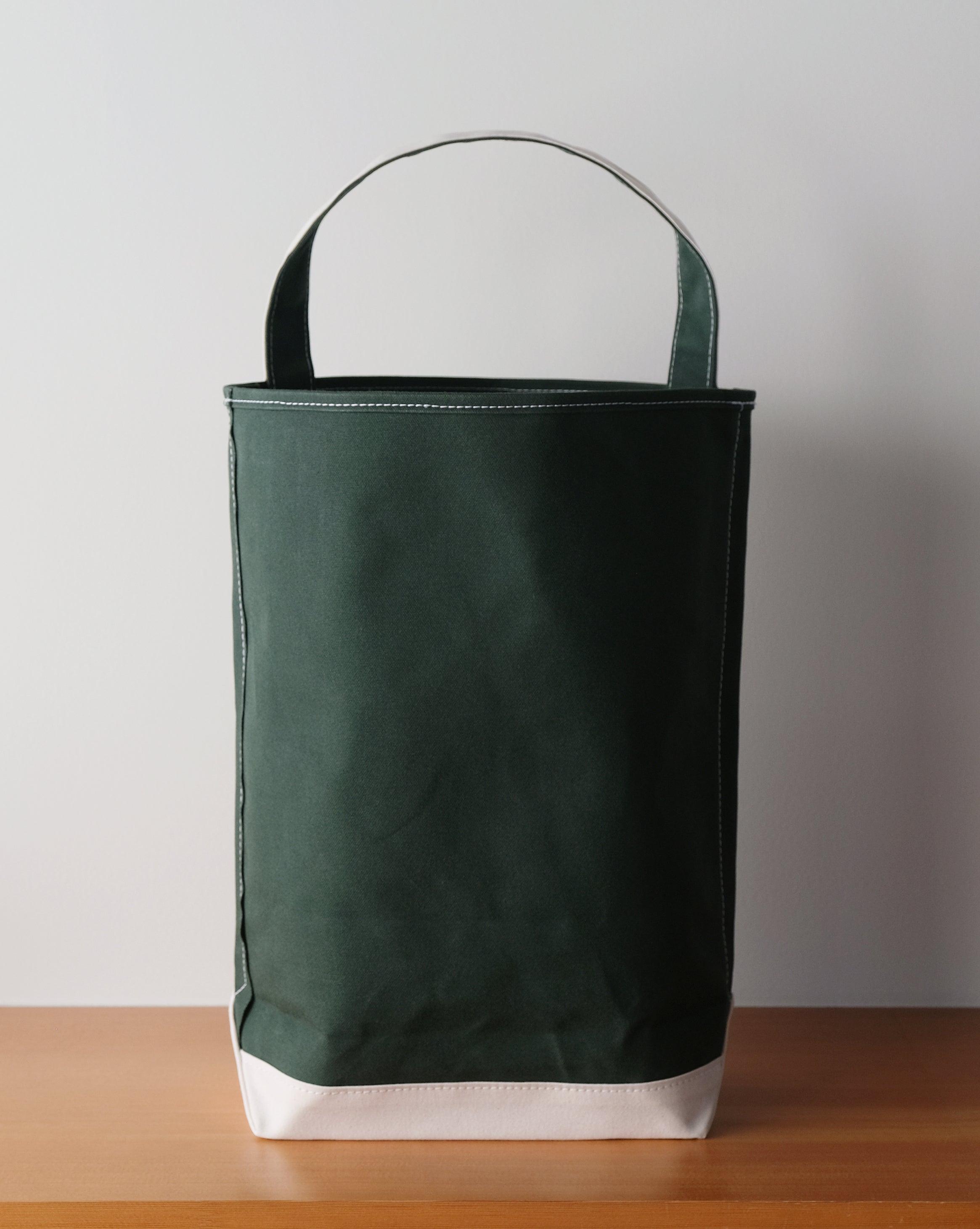 LARGE BAGUETTE TOTE - Green