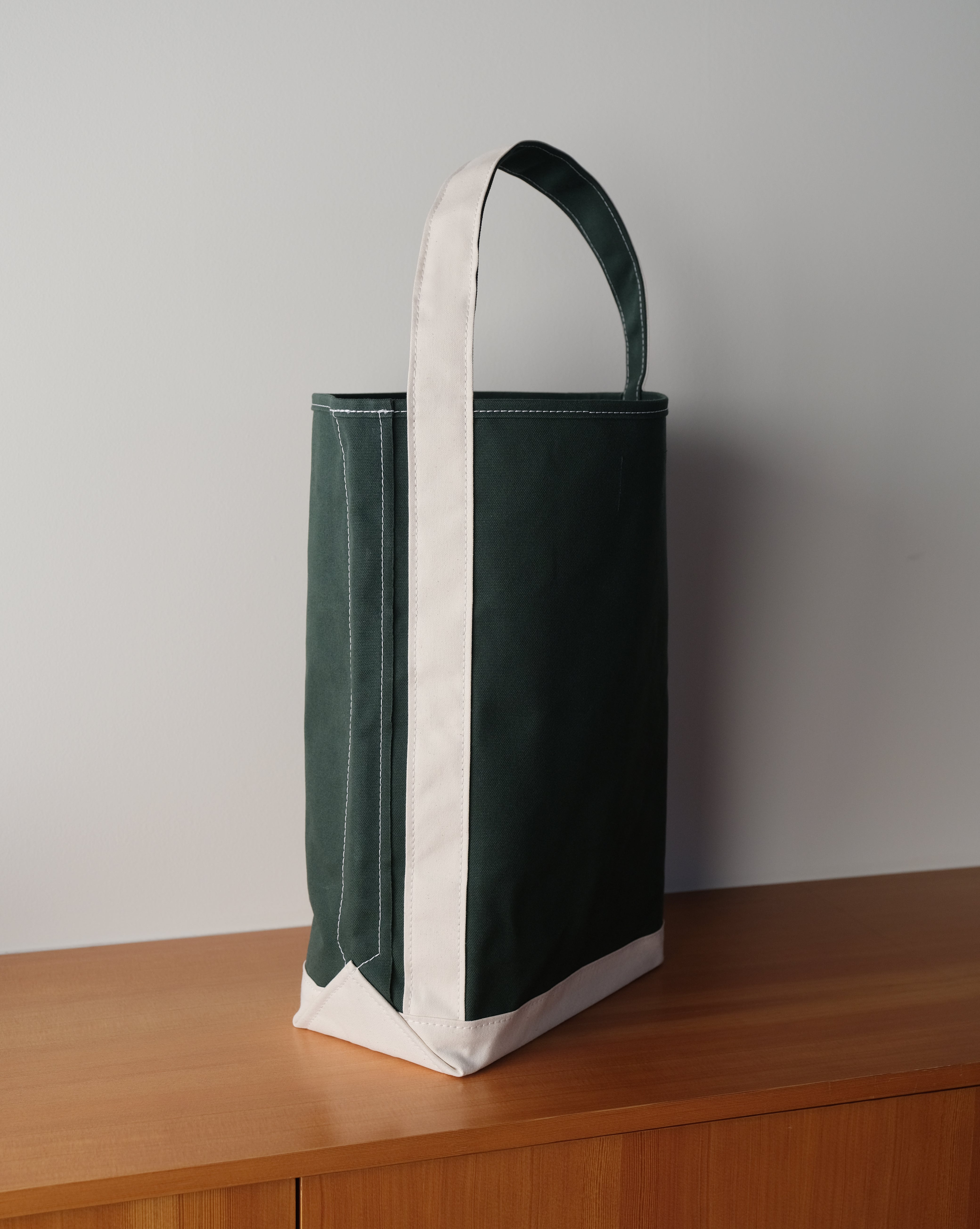 LARGE BAGUETTE TOTE - Green