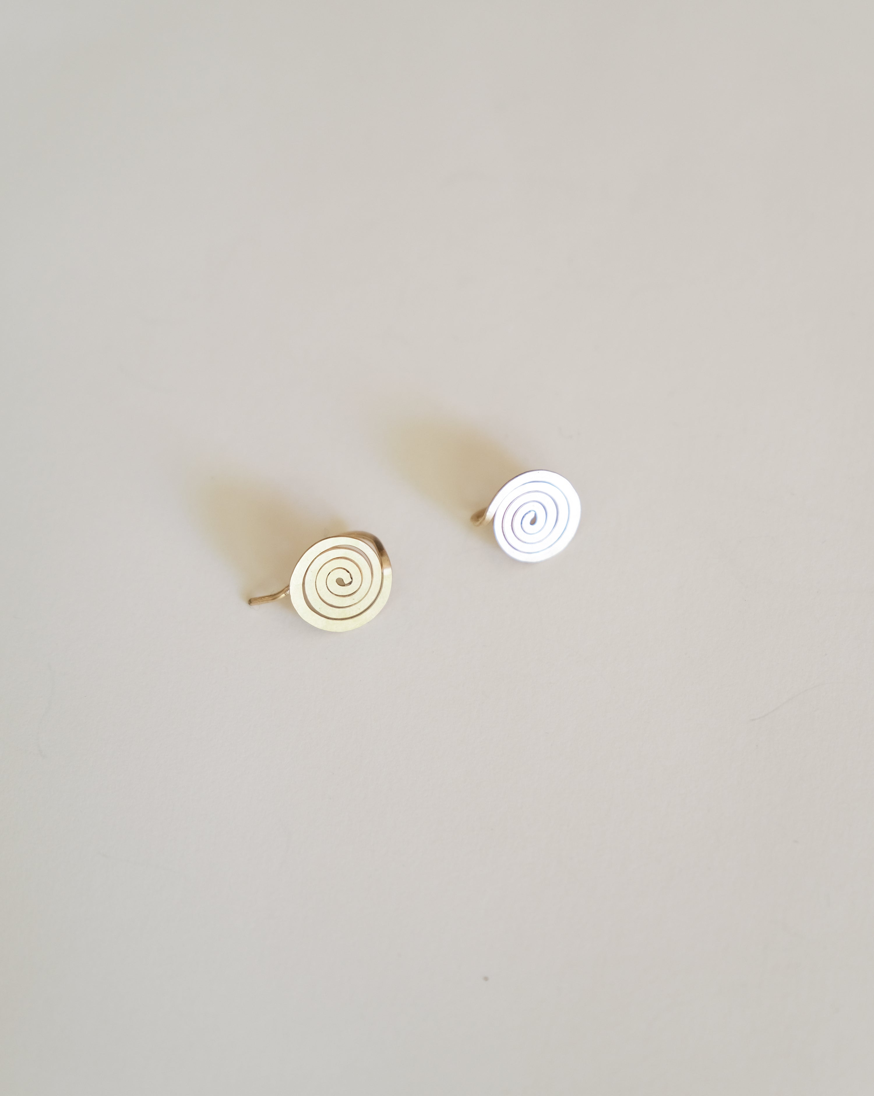 GOLD SPIRAL HOOK EARRINGS