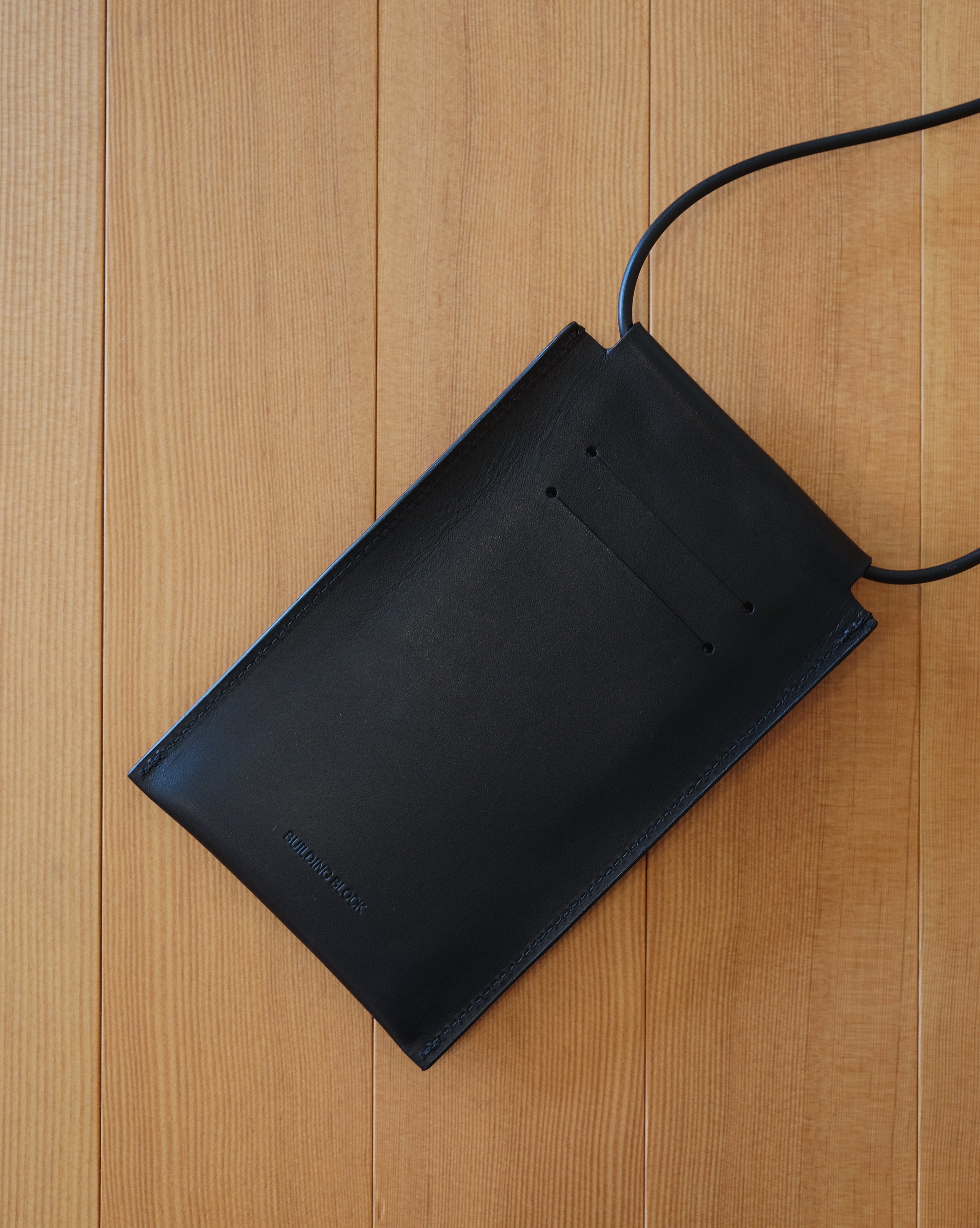 IPHONE SLING - Black