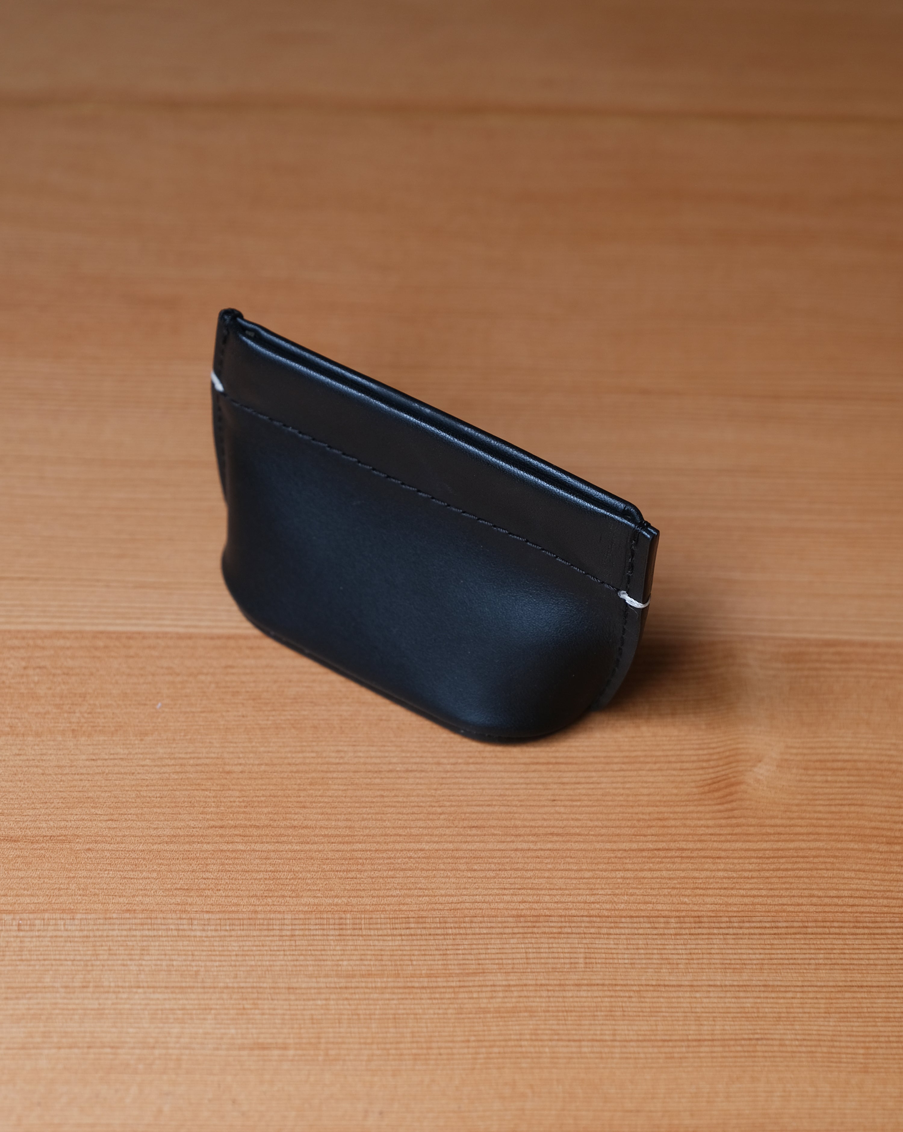 COIN DUMPLING - Black