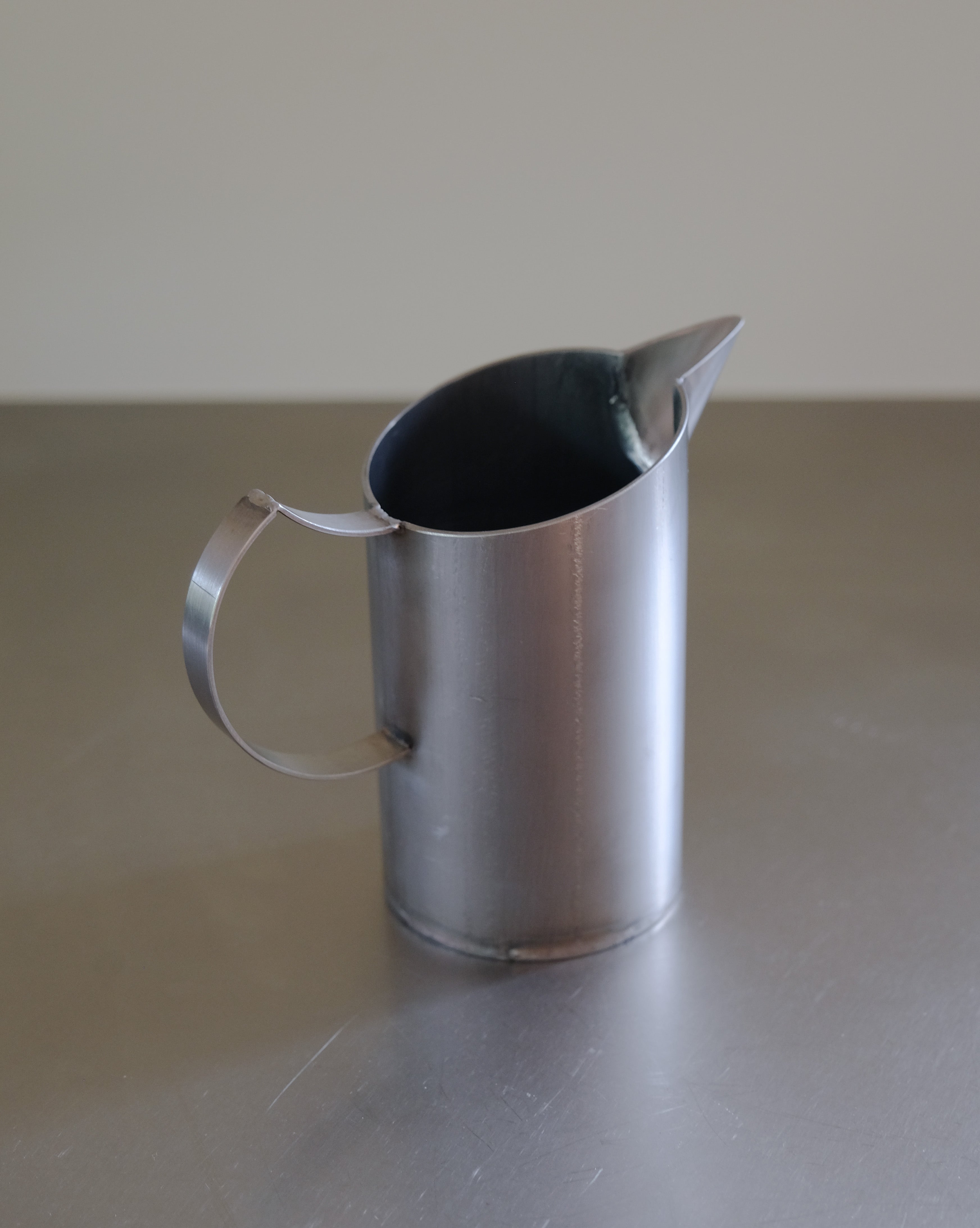 DEAN EDMONDS JUG - B