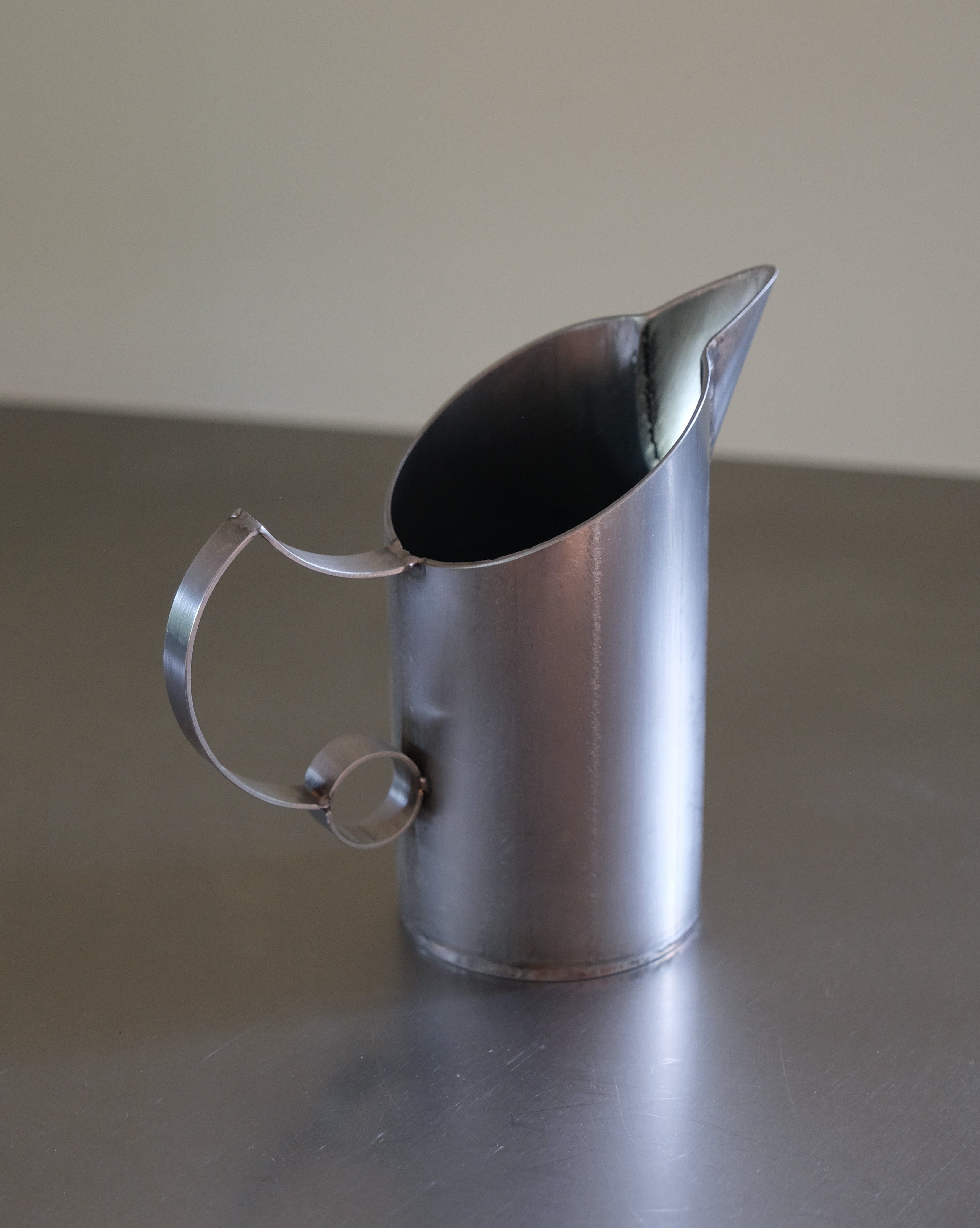 DEAN EDMONDS JUG - E