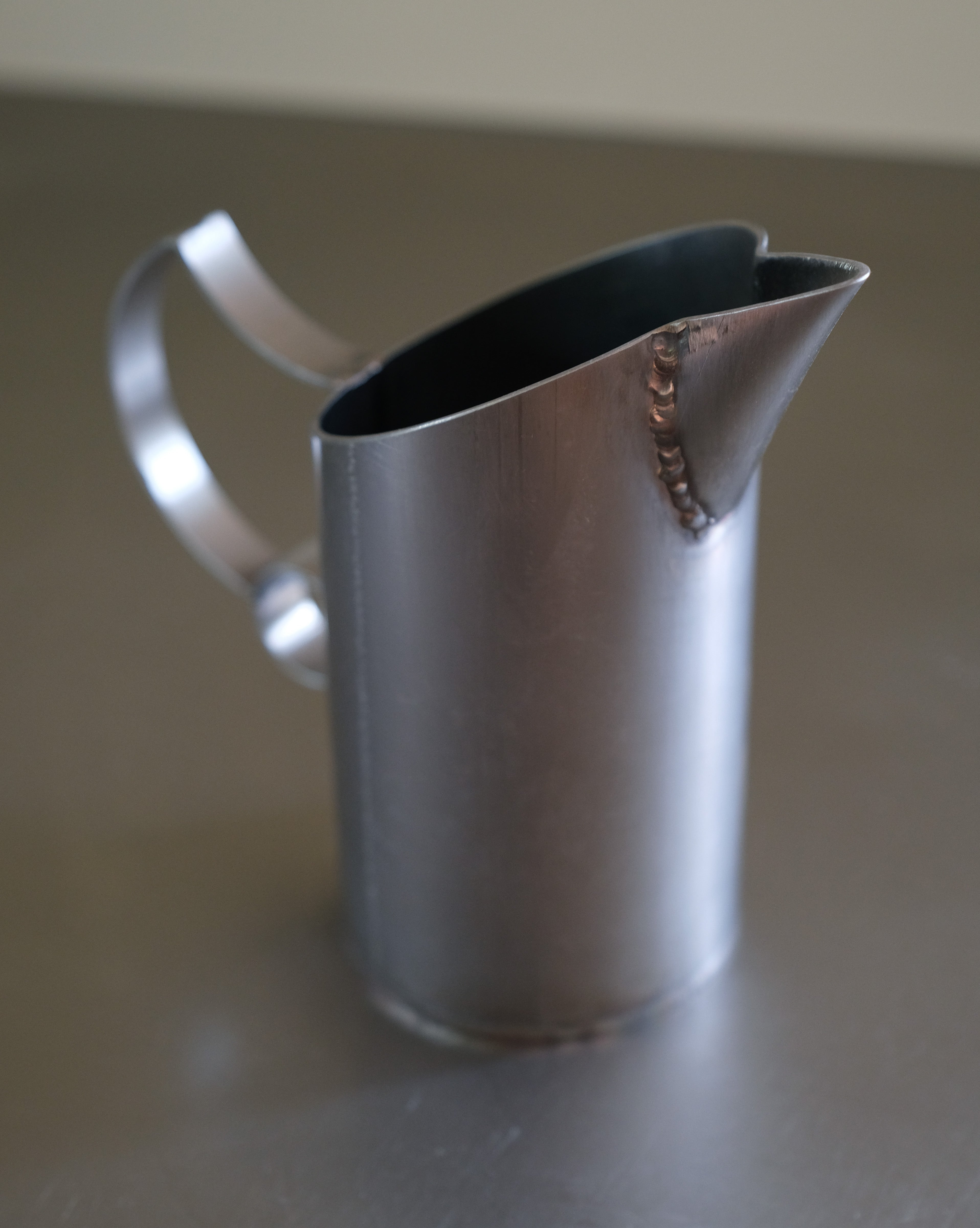 DEAN EDMONDS JUG - E
