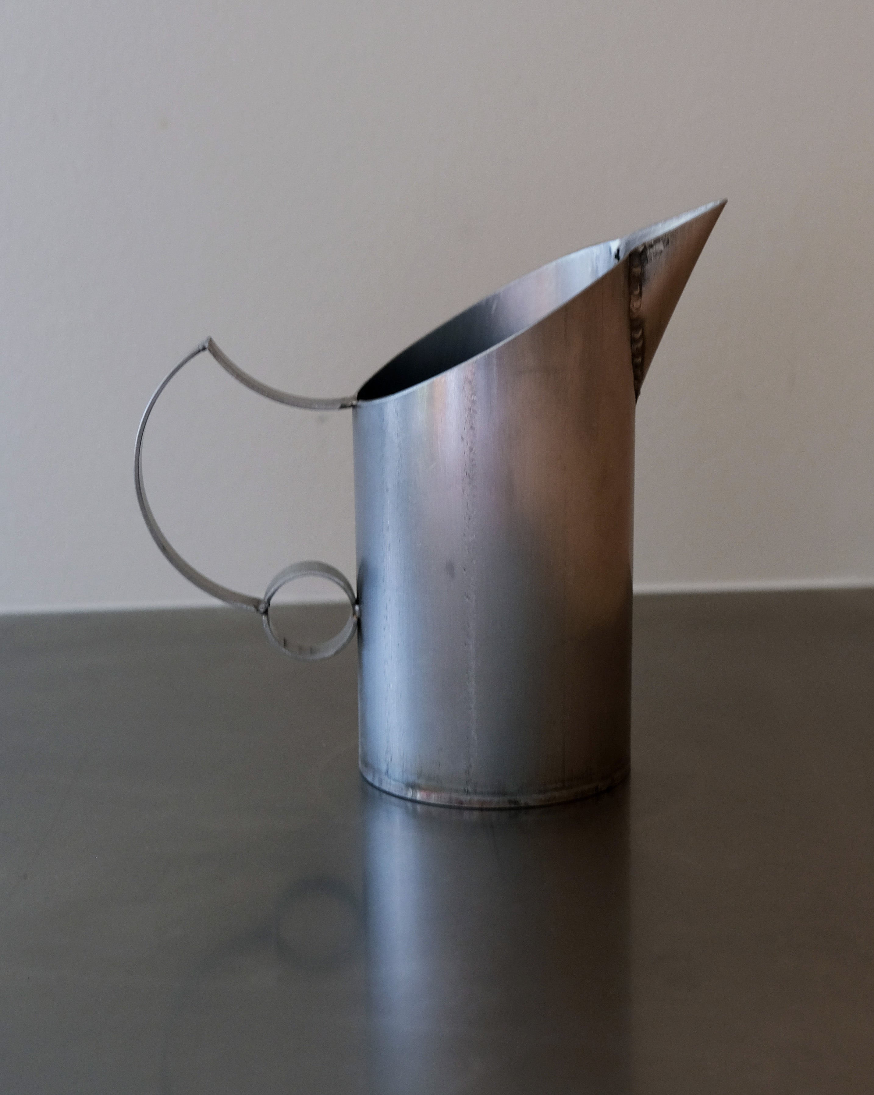 DEAN EDMONDS JUG - E