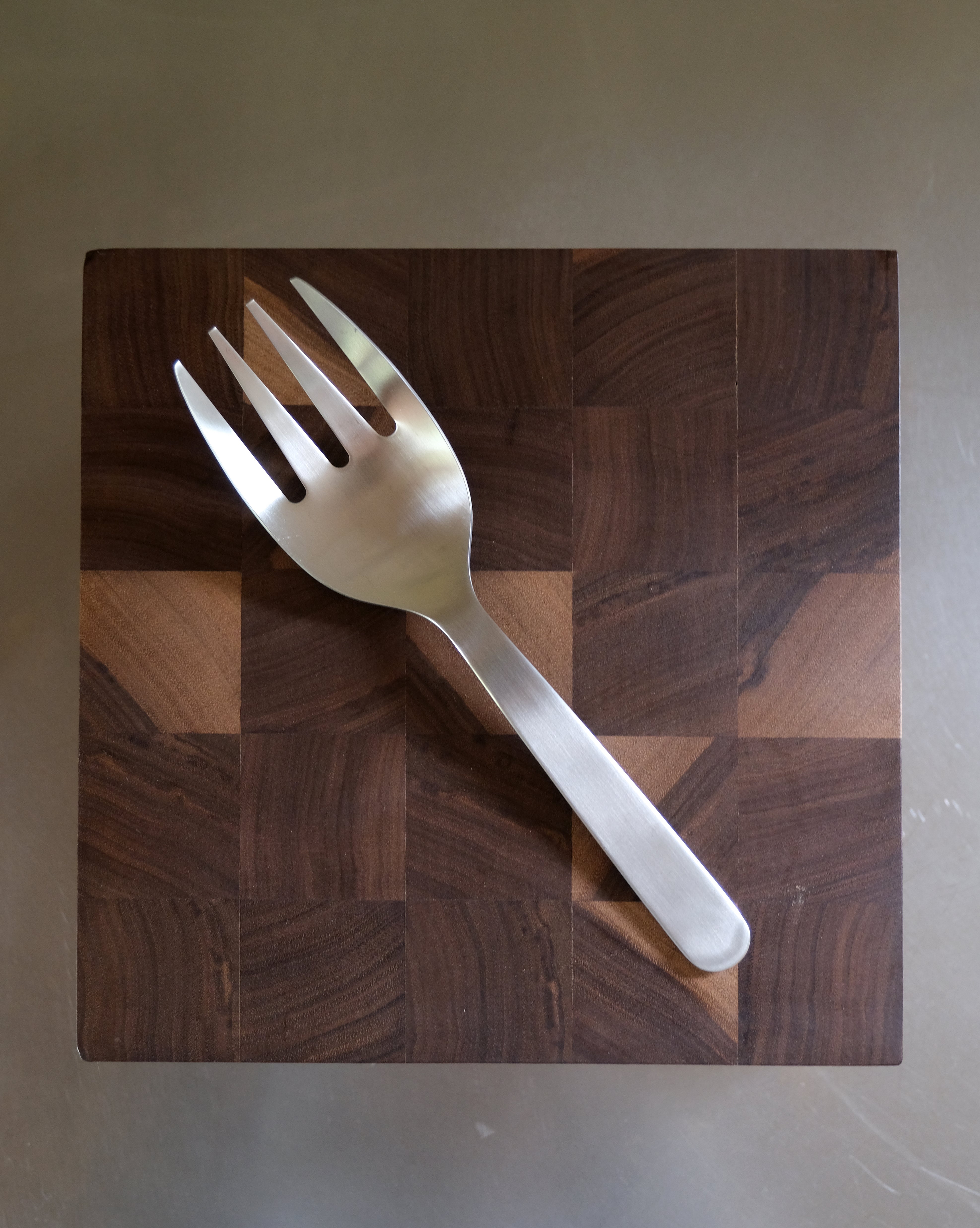 SERVING UTENSILS