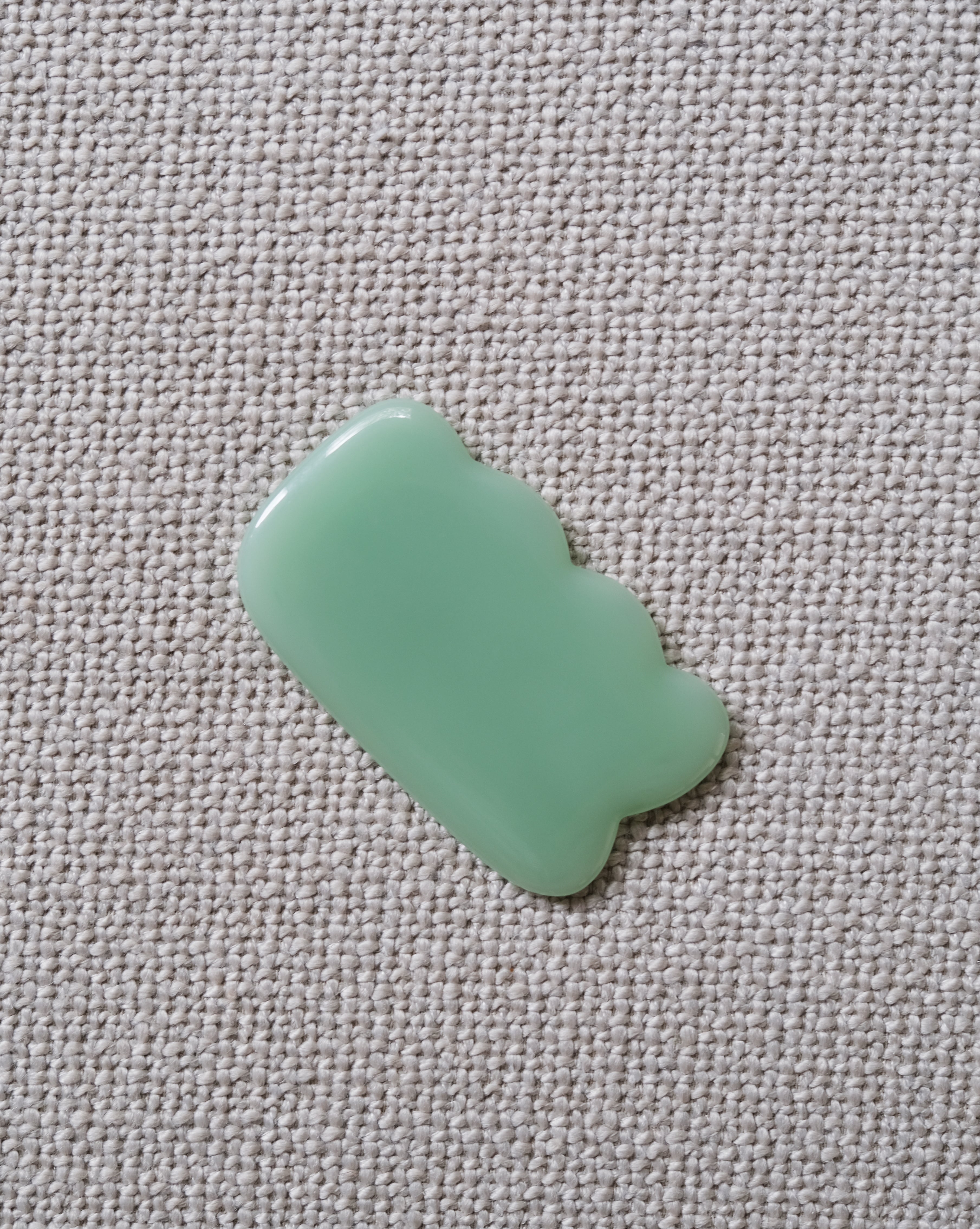 JADE PAW GUA SHA