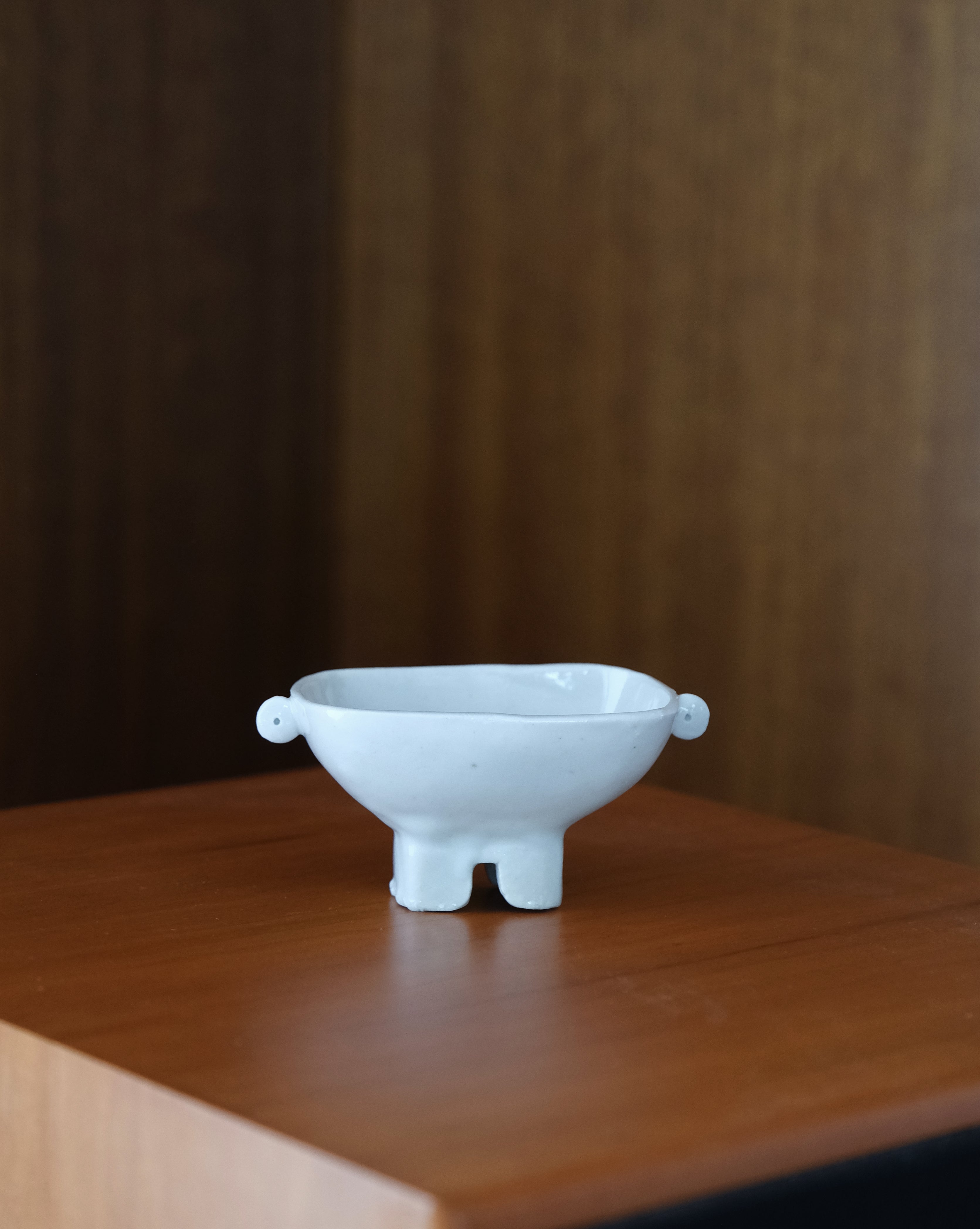 SMALL FOOTED VESSEL WITH EARS