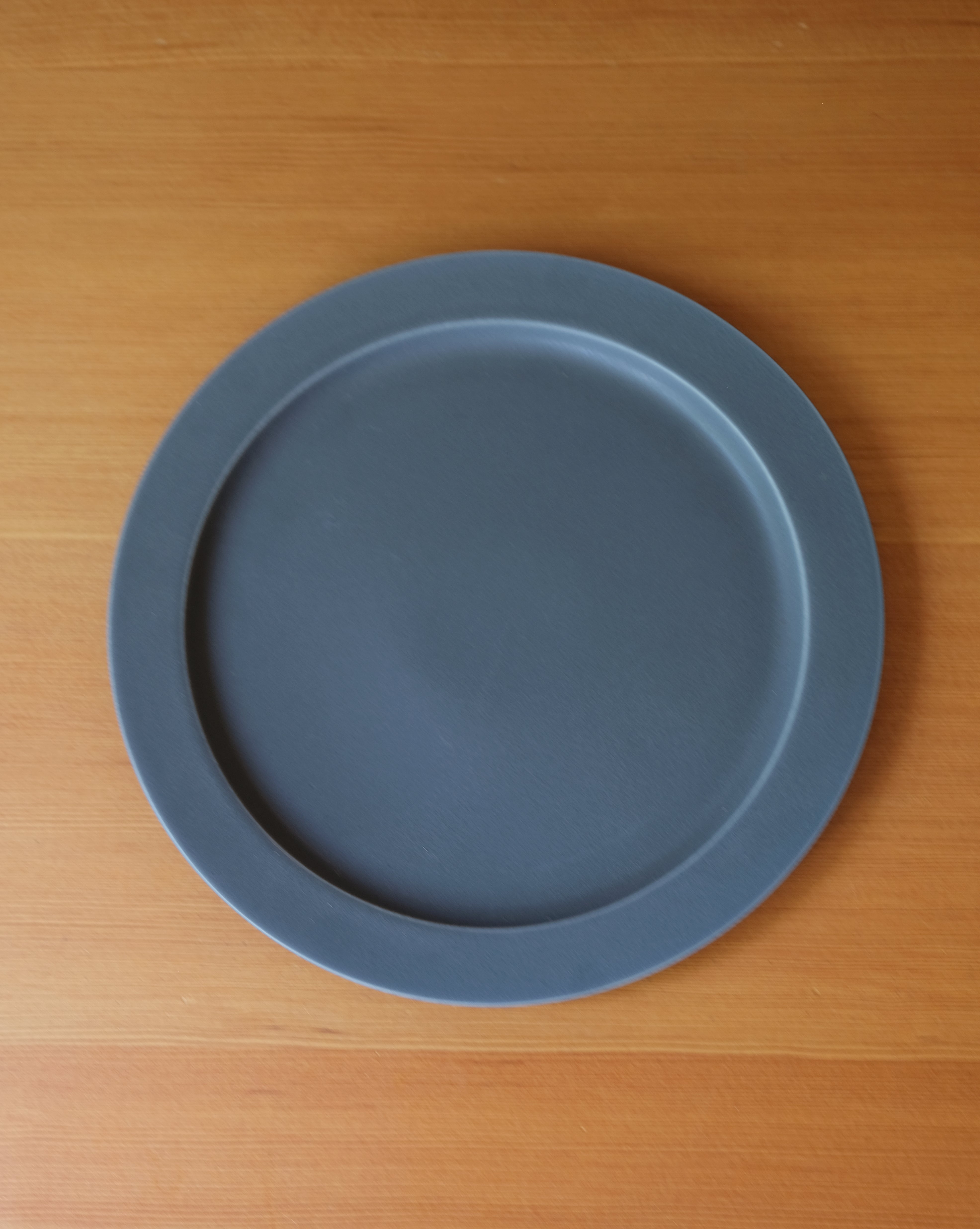 UNJOUR PLATES - Rainy Gray