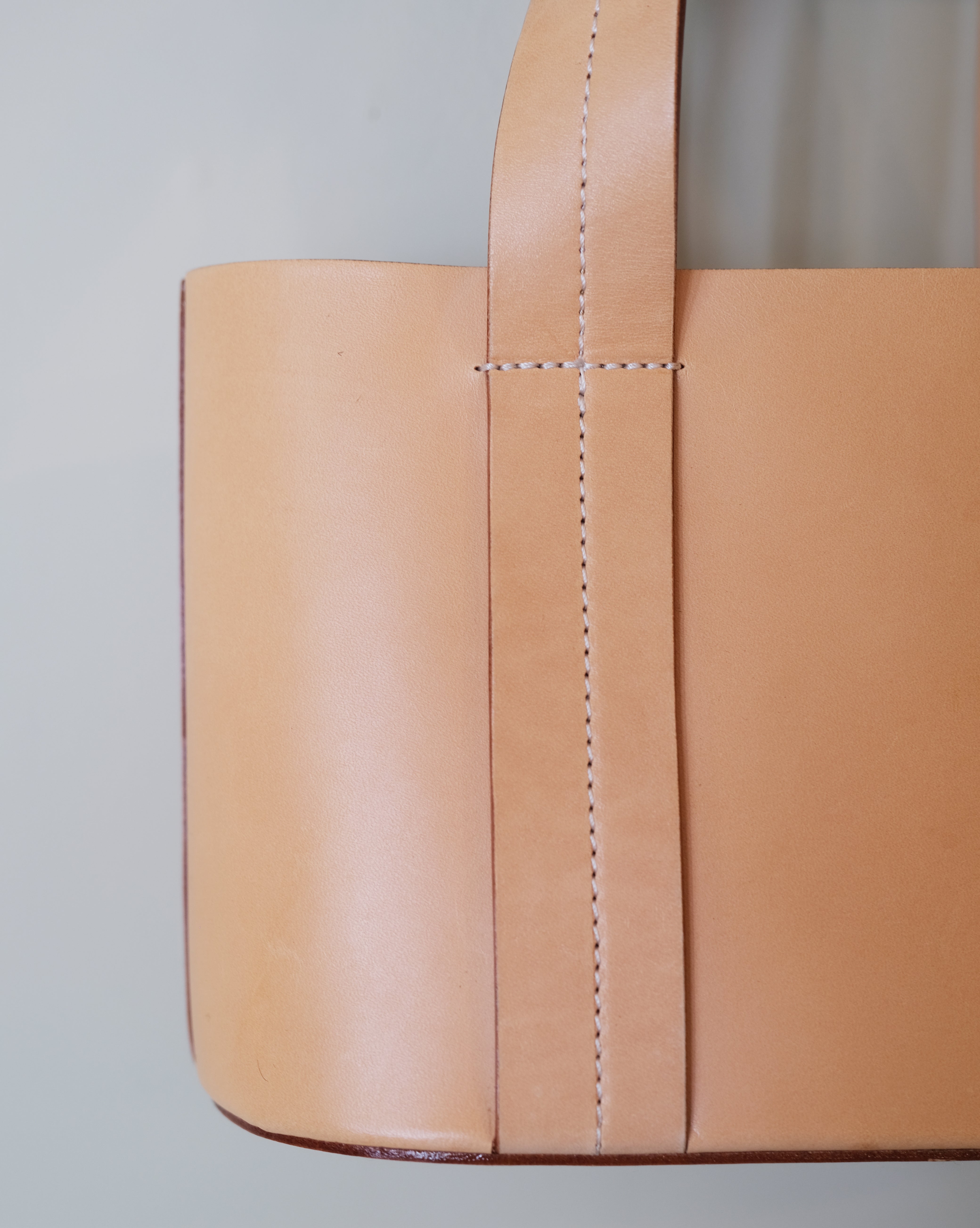 MINI WIDE TOTE -  Veg Tan
