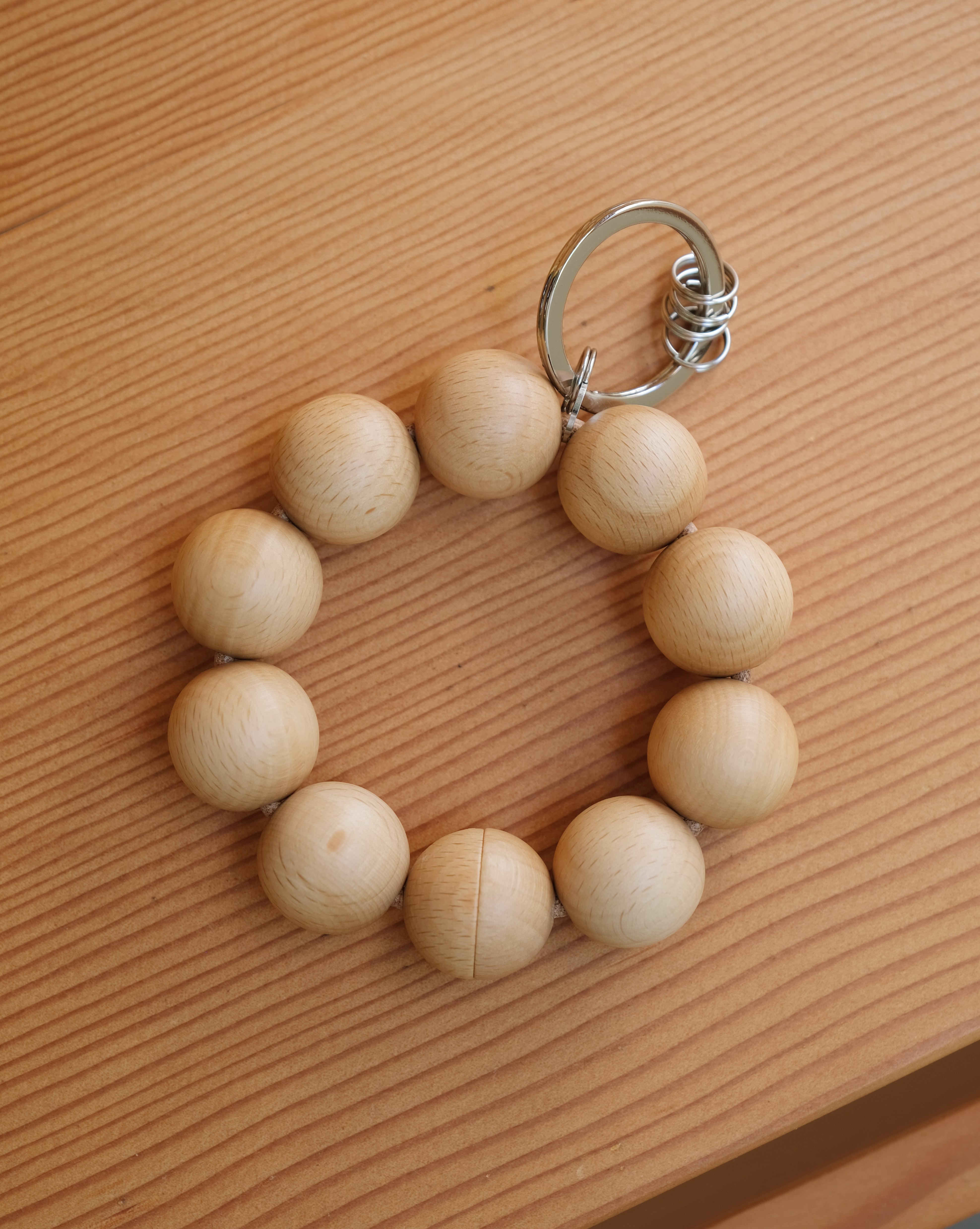 WOOD BALL KEYCHAIN