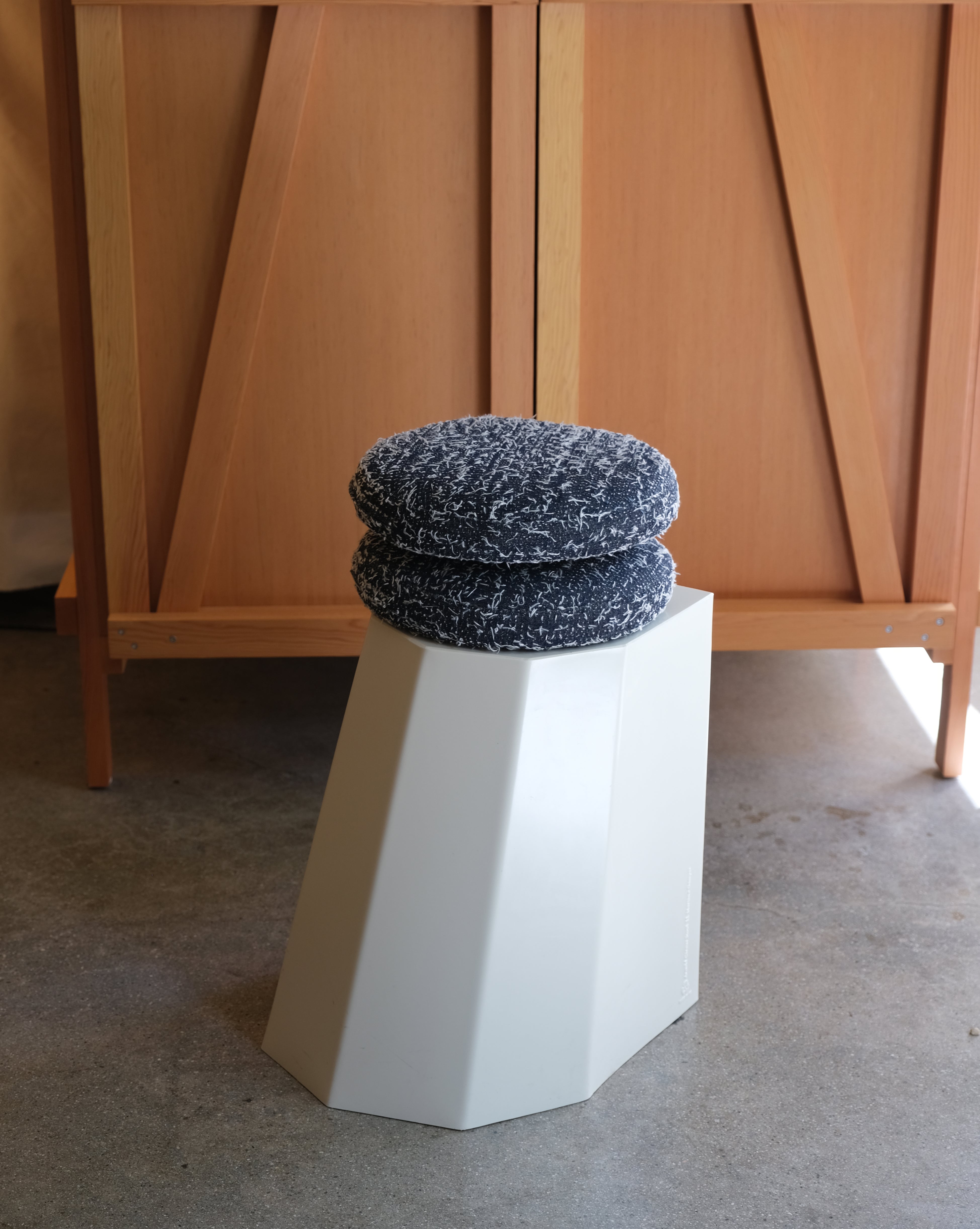 NEEDLE PUNCH SEAT CUSHION