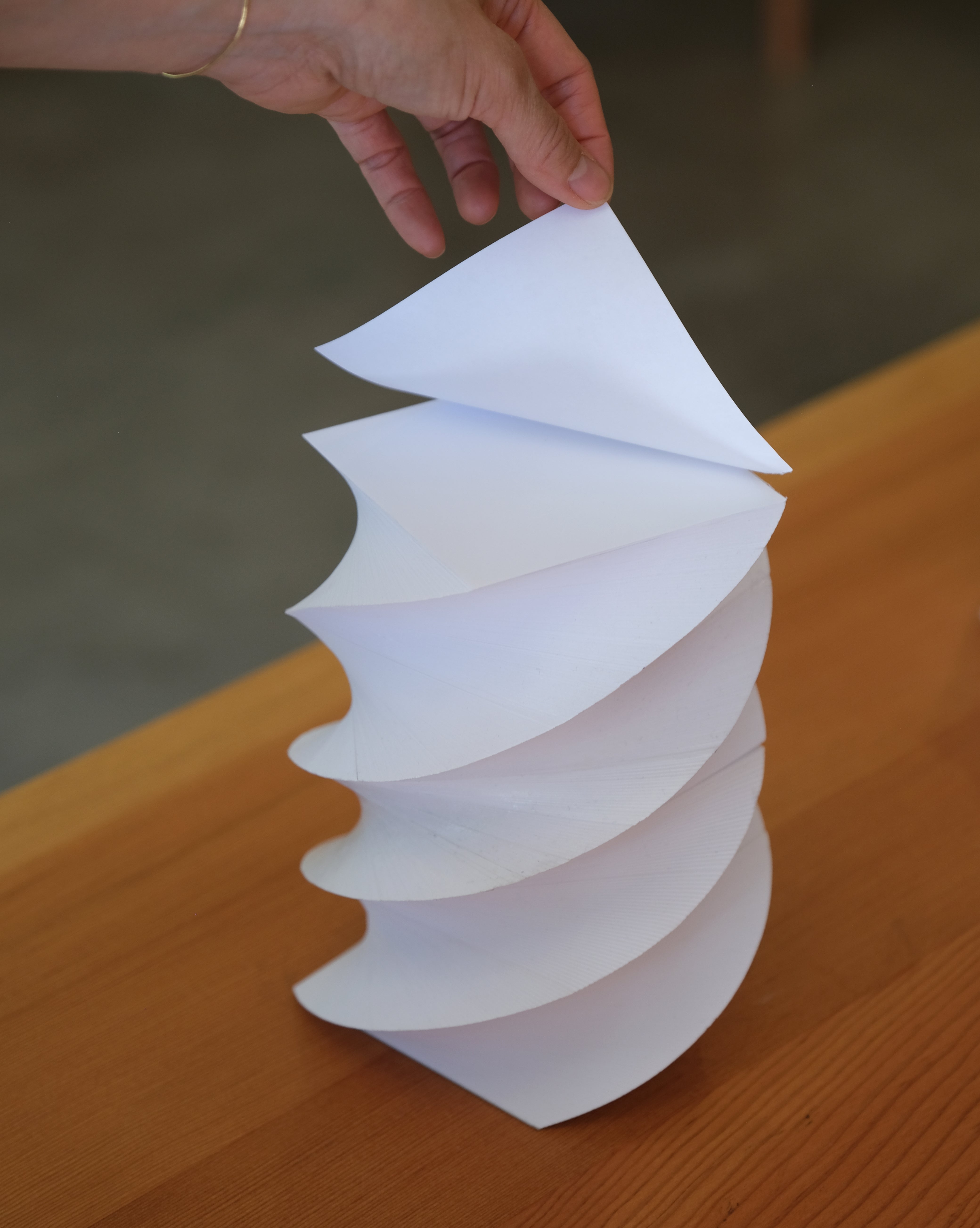 TALL SPIRAL PAD - White