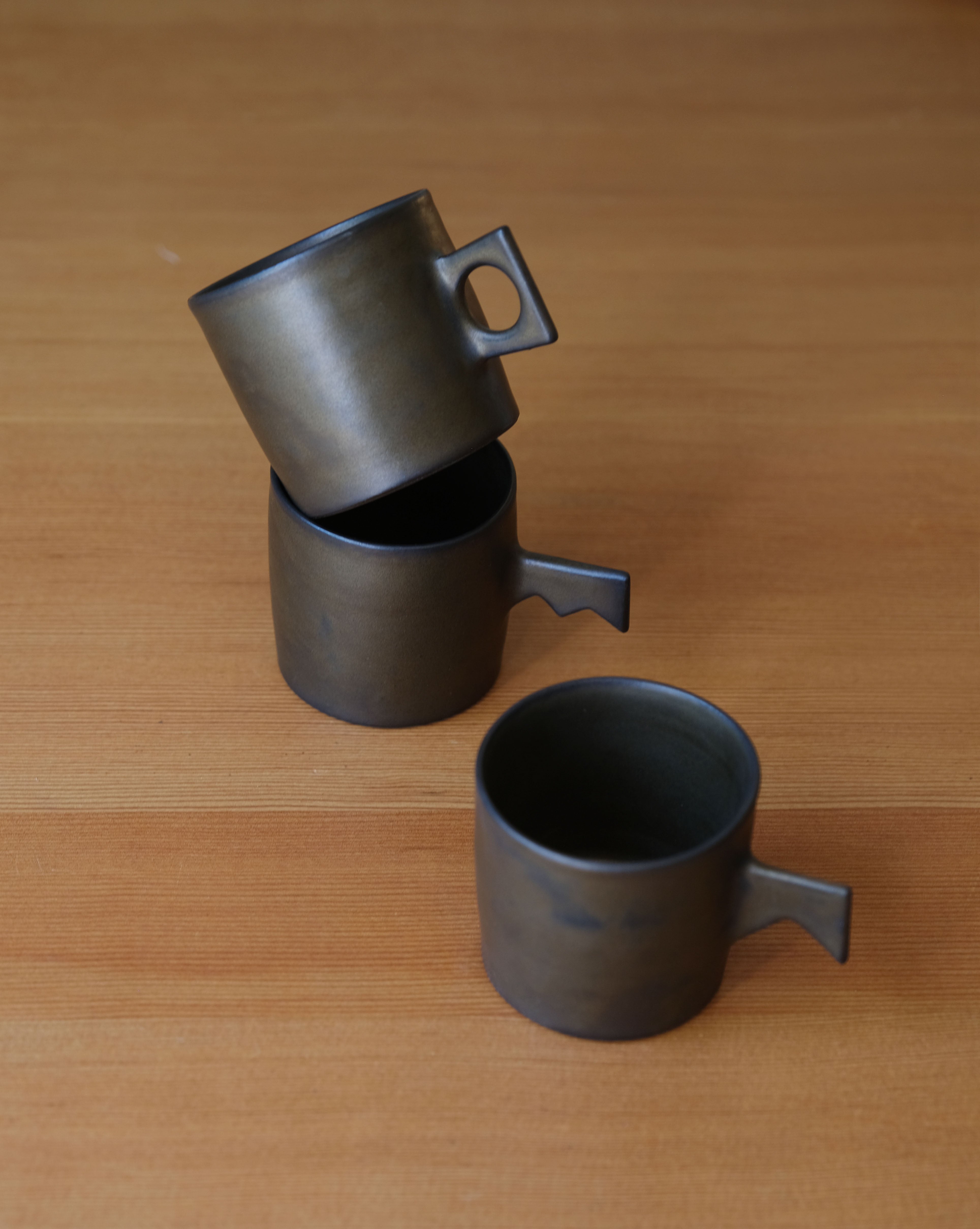 SHAPE MUGS - Circle