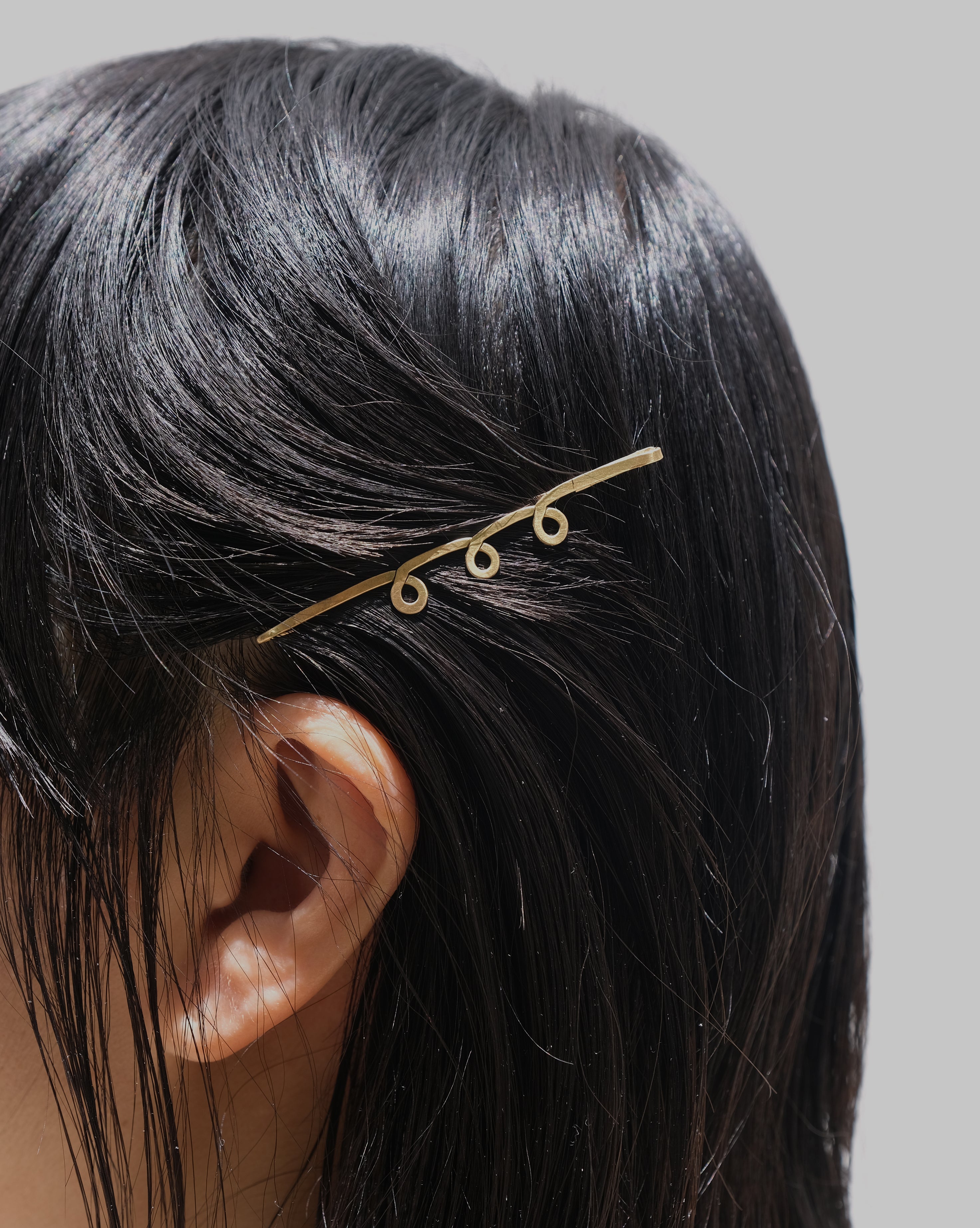 BARRETTE – Triple Loop