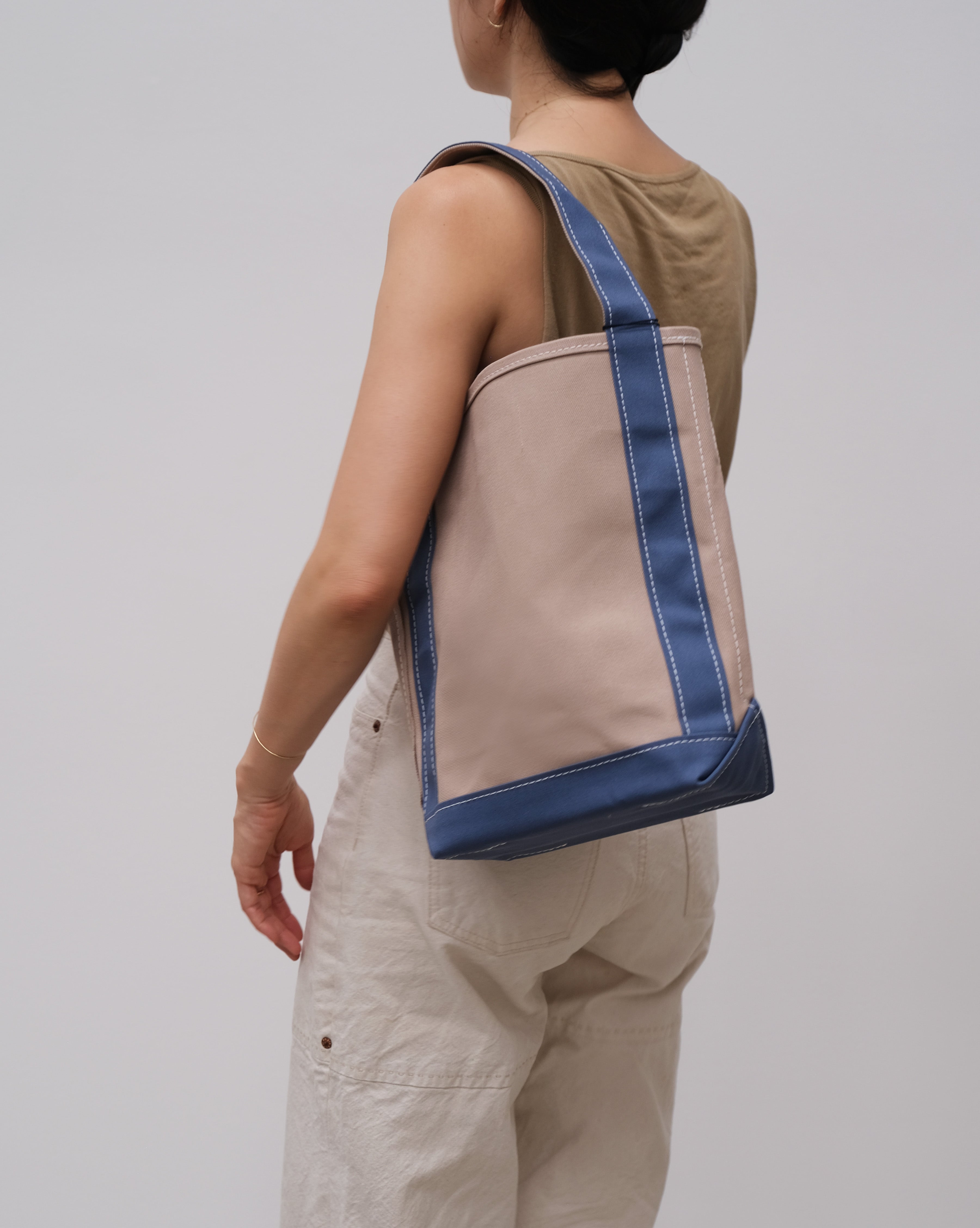 SMALL BAGUETTE TOTE - Grey / Slate Blue