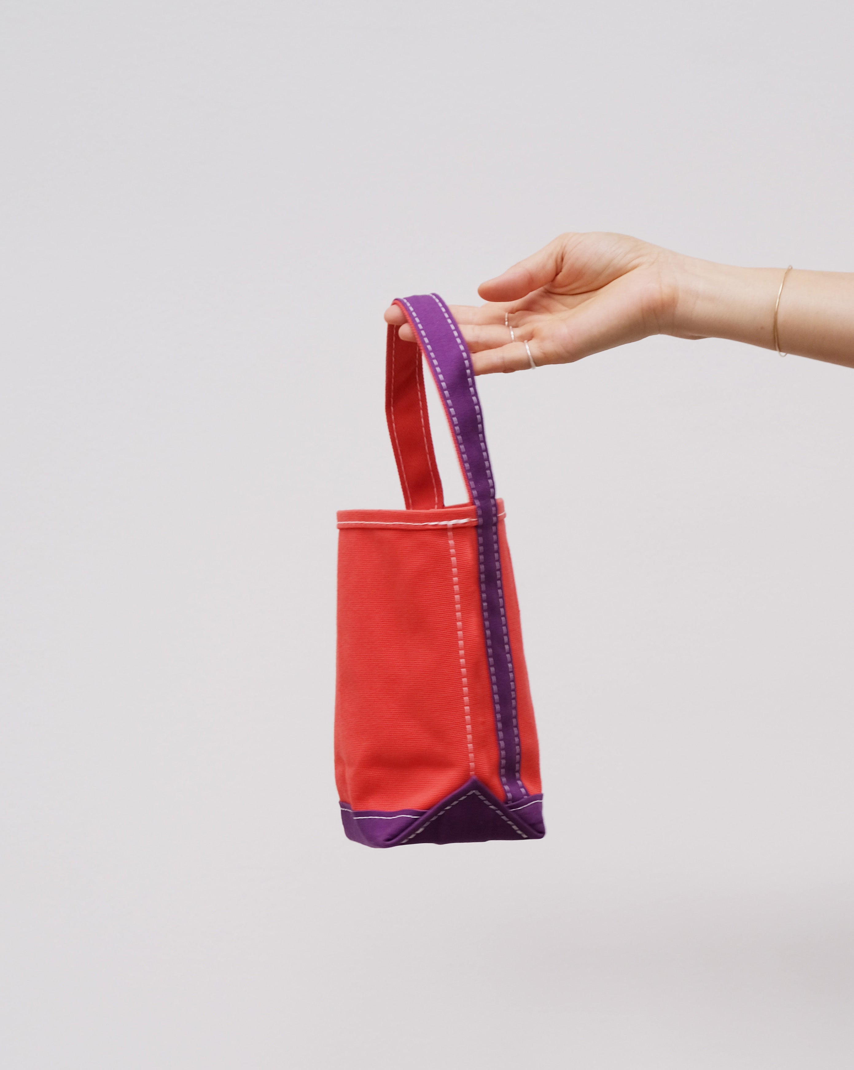 MINI BAGUETTE TOTE - Red/ Violet