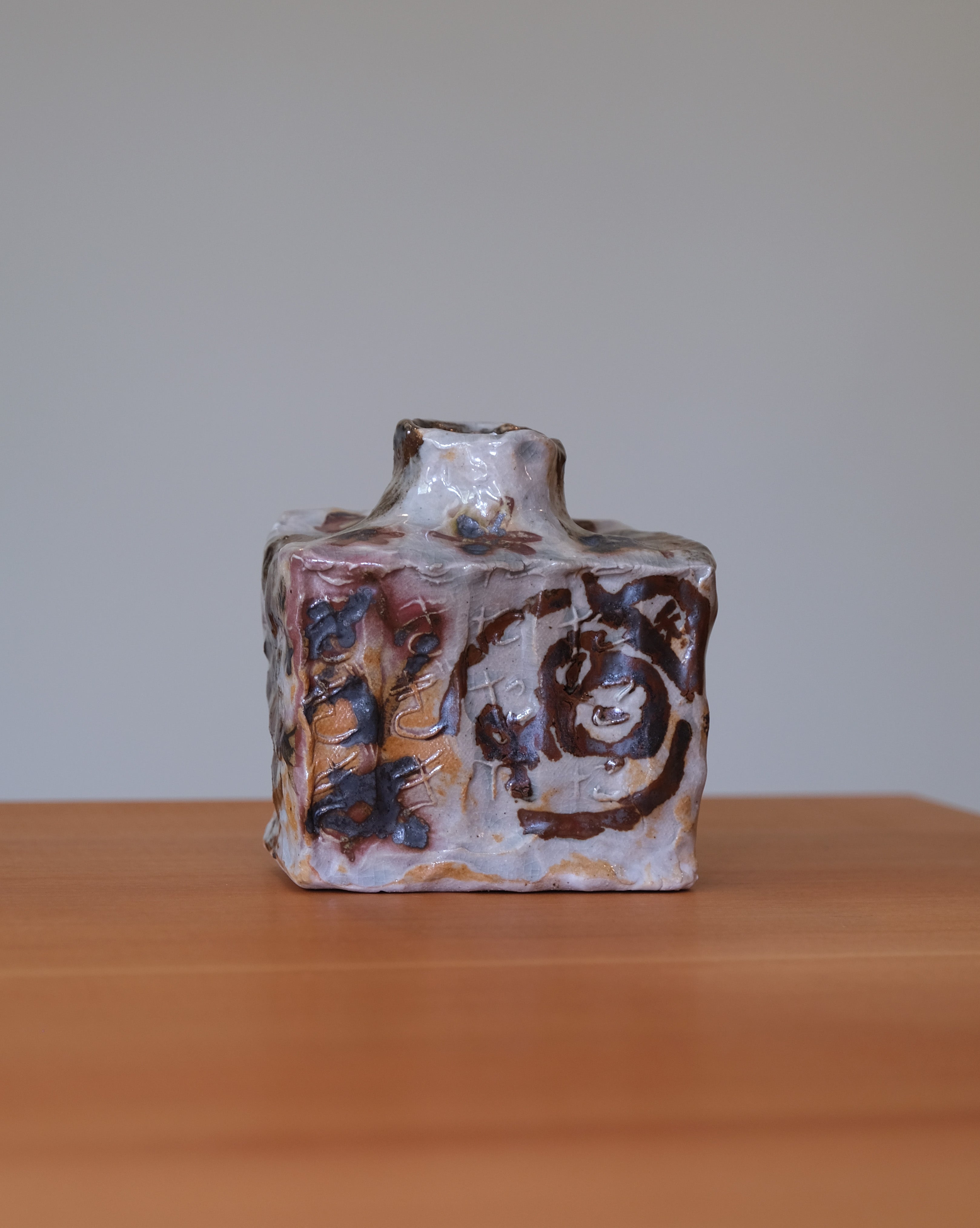 IKEBANA VASE