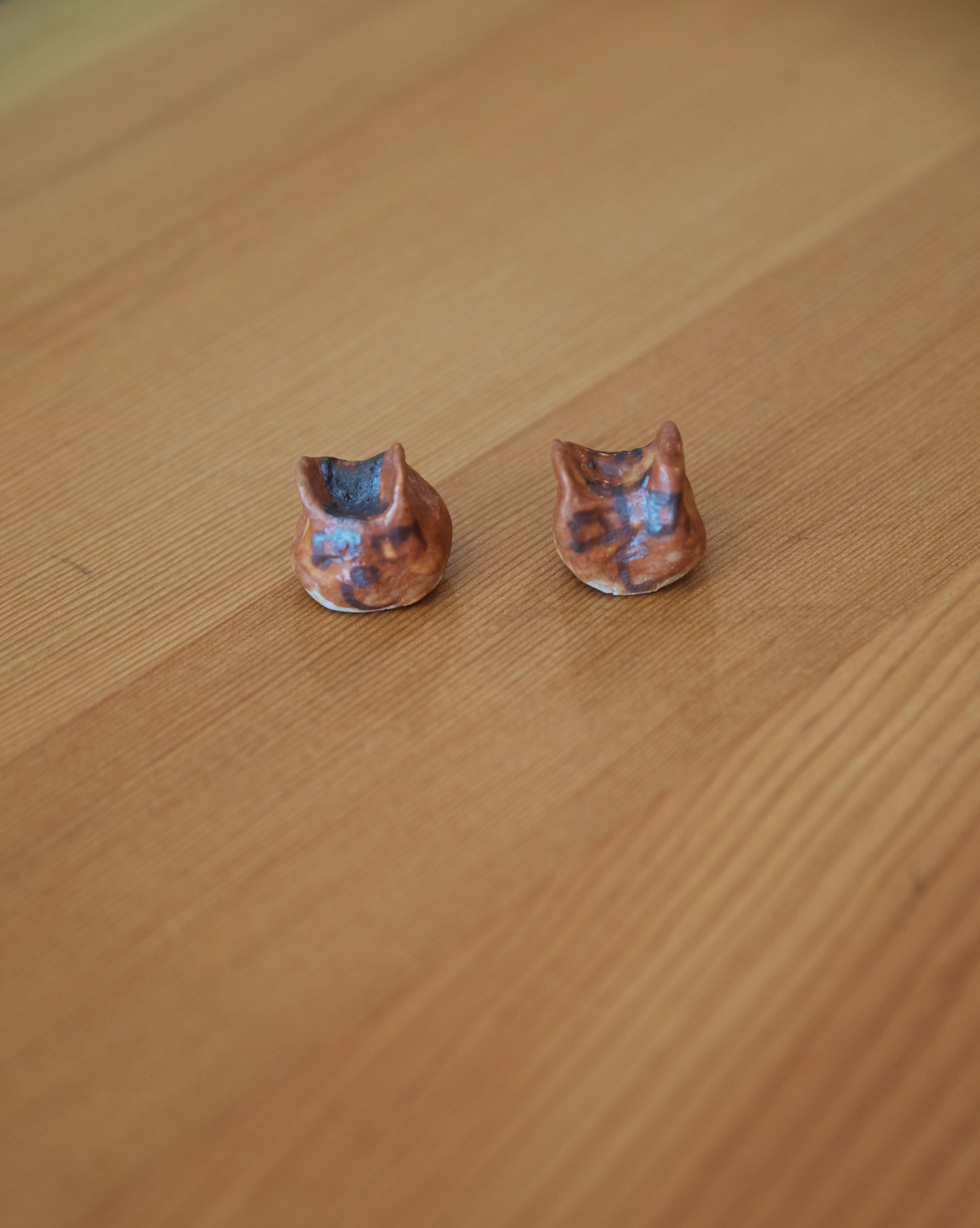 CHOPSTICK RESTS