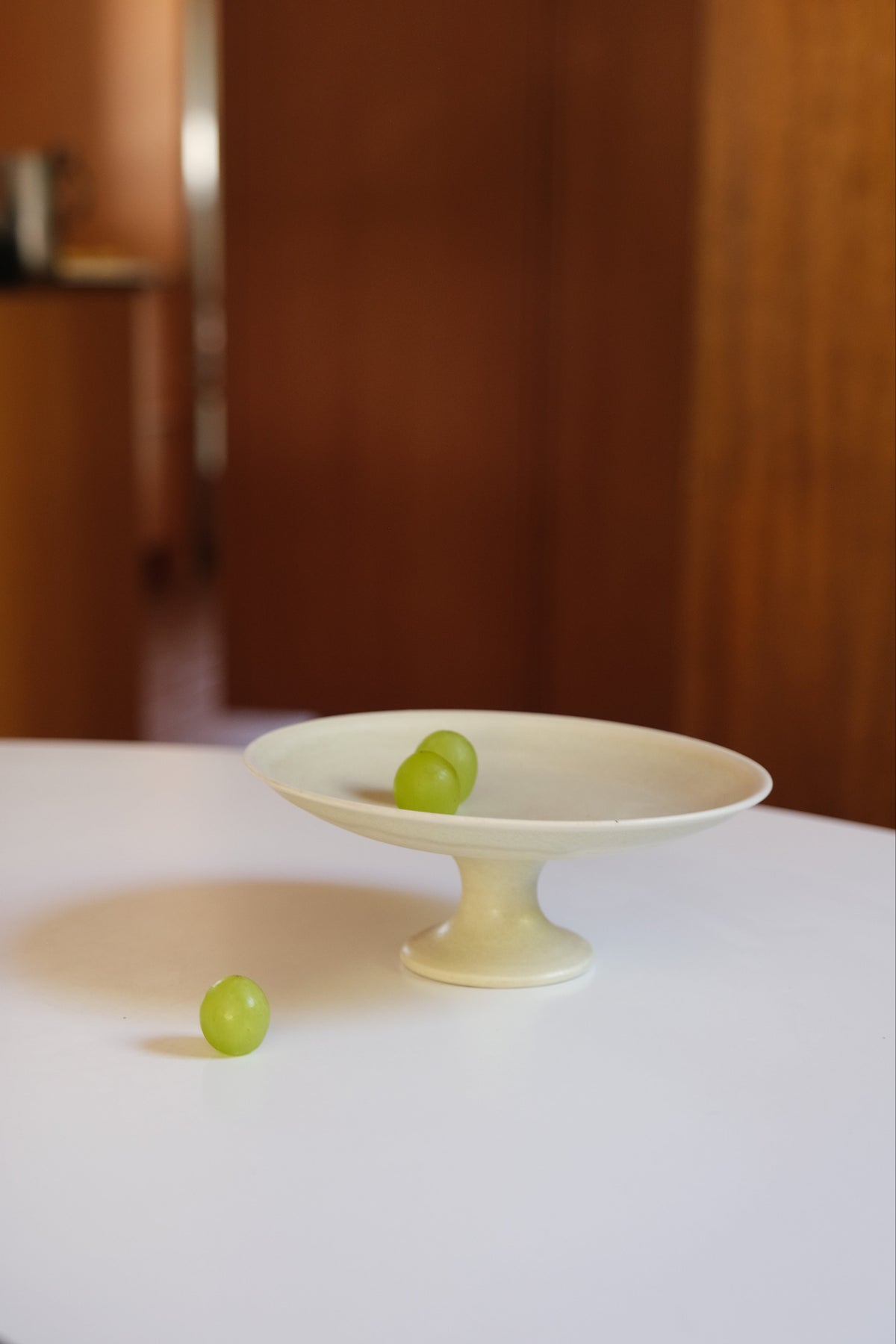 FOOTED PLATE