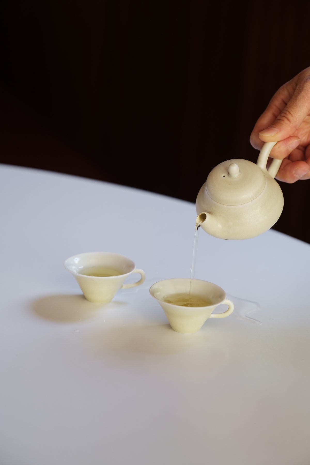 HANDLE TEACUP
