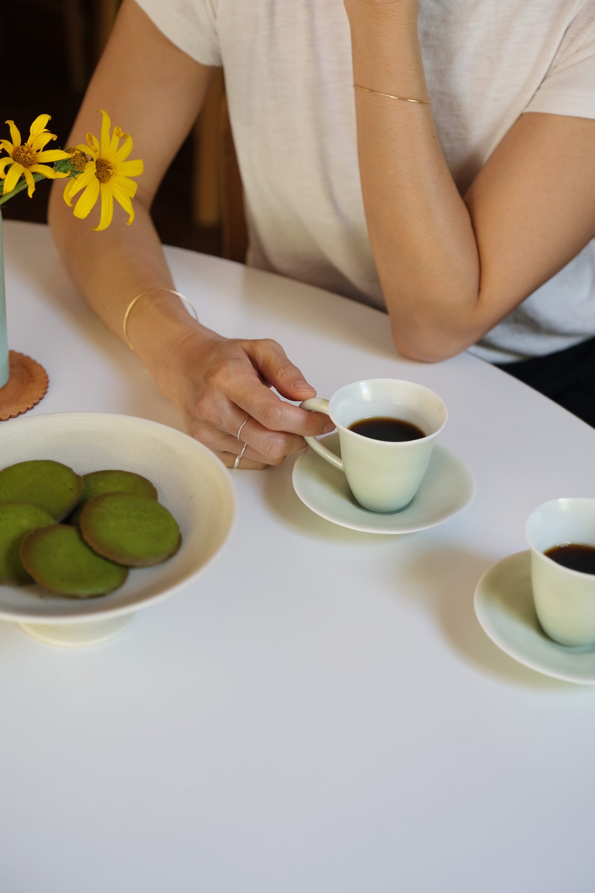 TEACUP + SAUCER