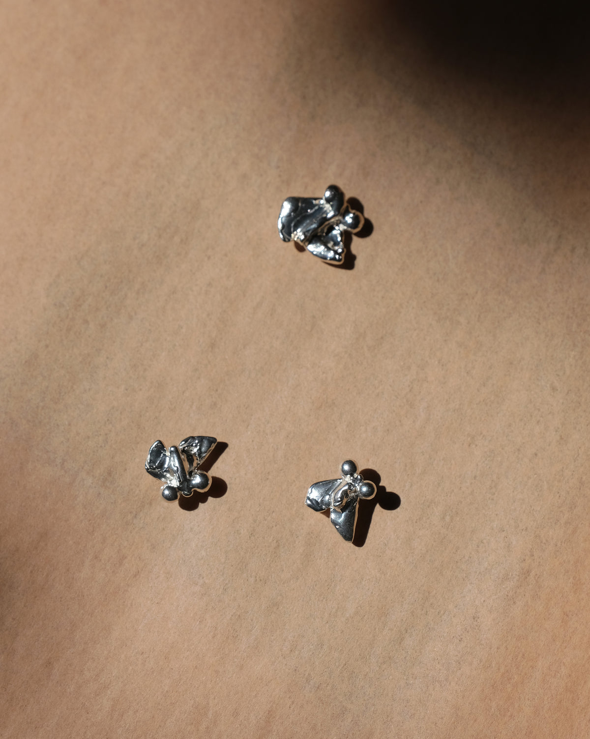 FLY PIN