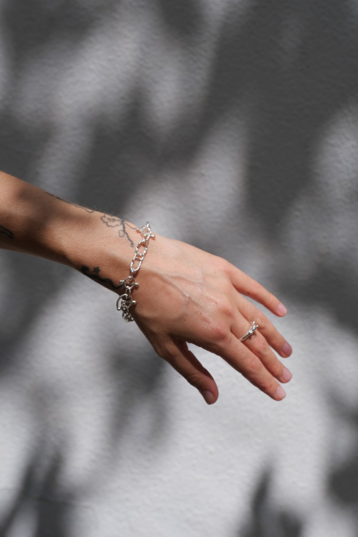 CATHEDRAL STACKER RING