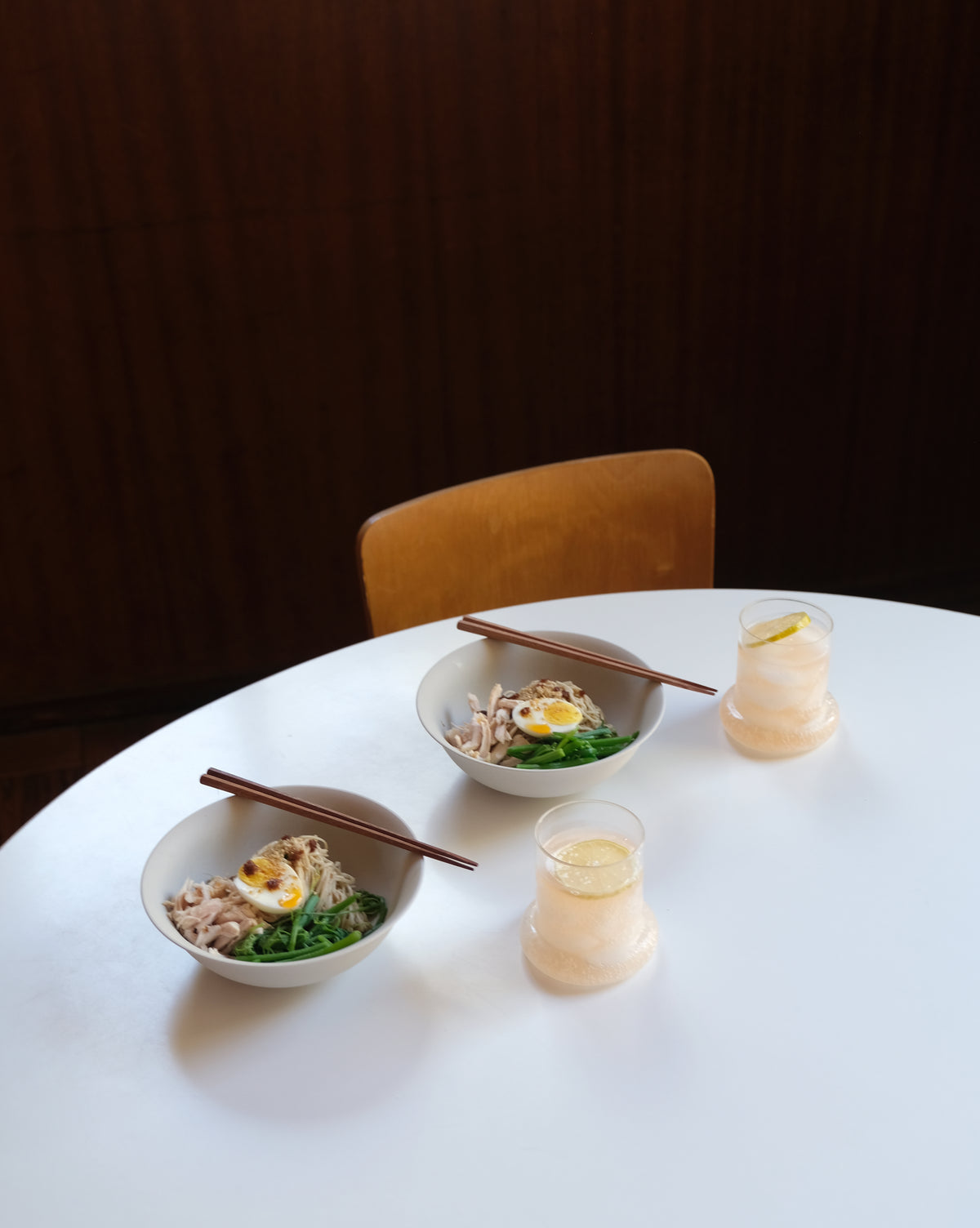 MATTE PORCELAIN BOWL - Medium