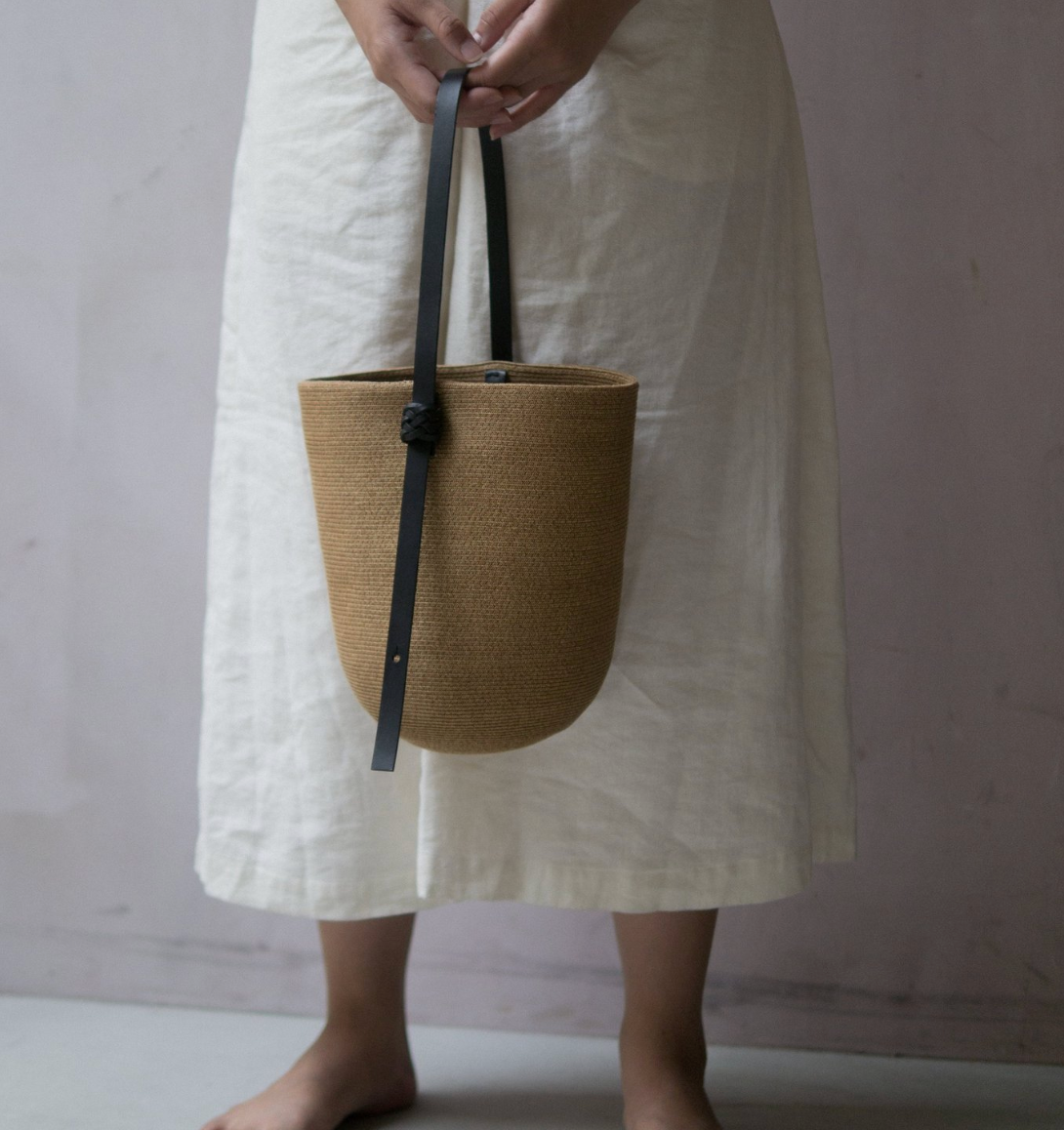 KORENG BUCKET BAG